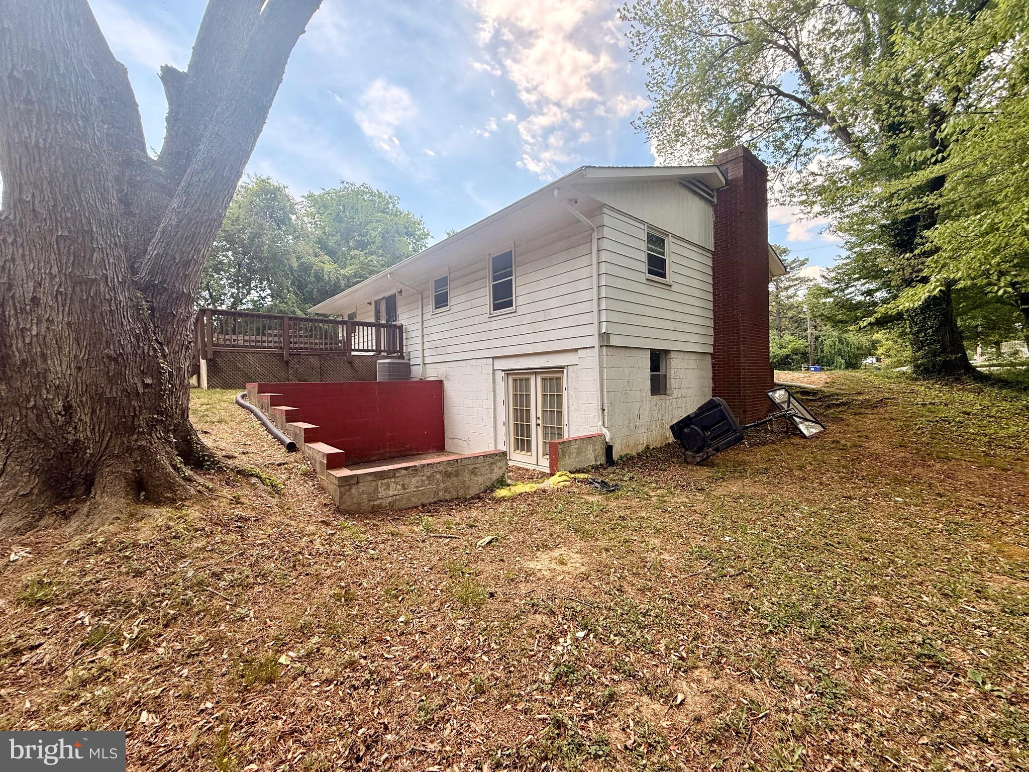 BELL AIR HEIGHTS - Residential