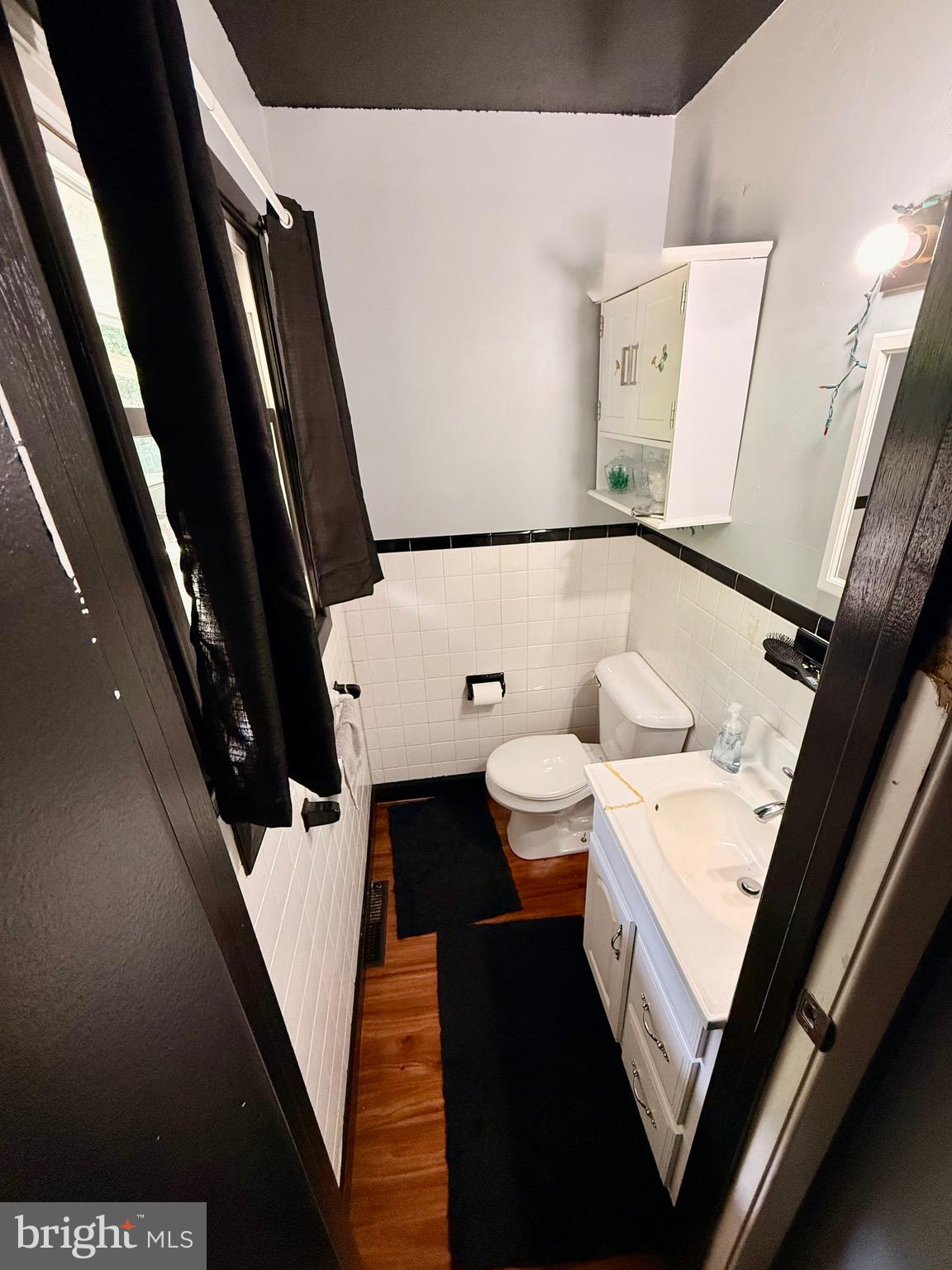 BELL AIR HEIGHTS - Residential
