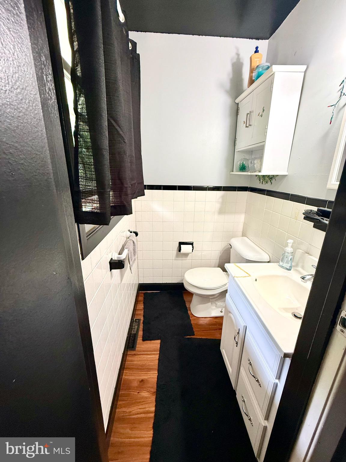 BELL AIR HEIGHTS - Residential
