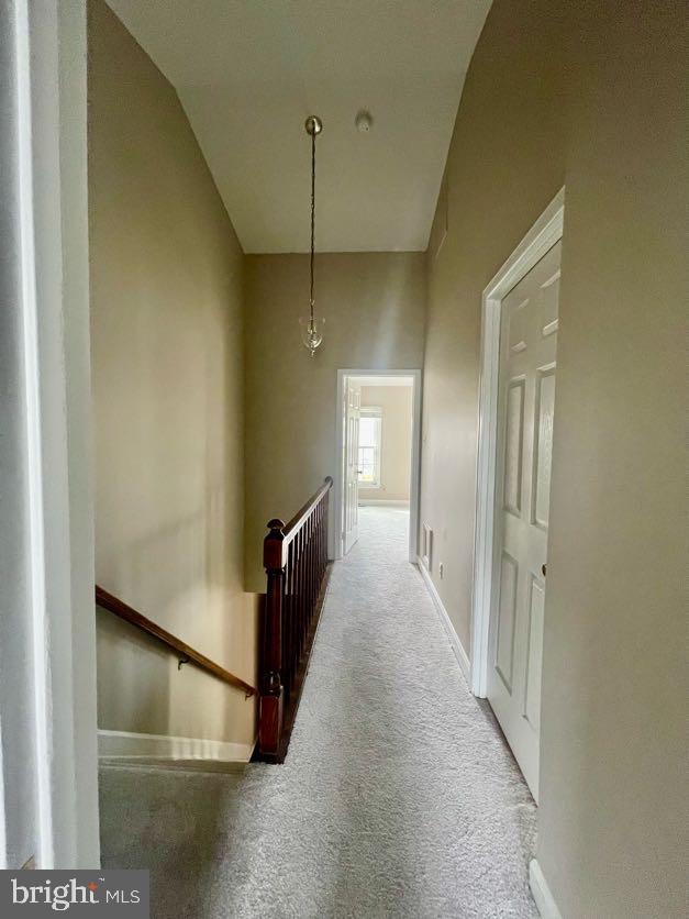 LAUREL LAKES - Residential