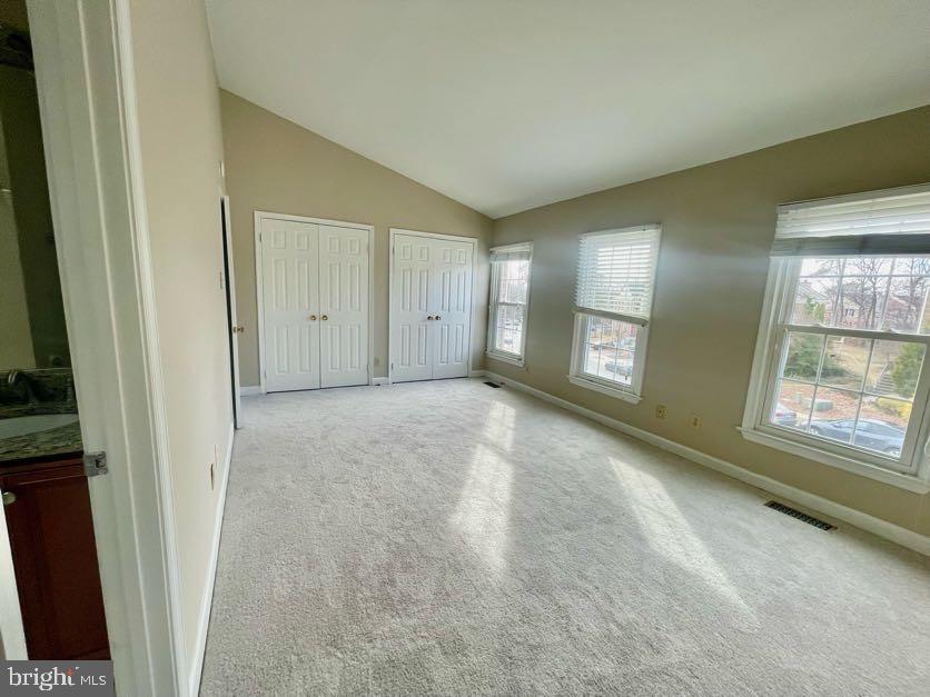 LAUREL LAKES - Residential