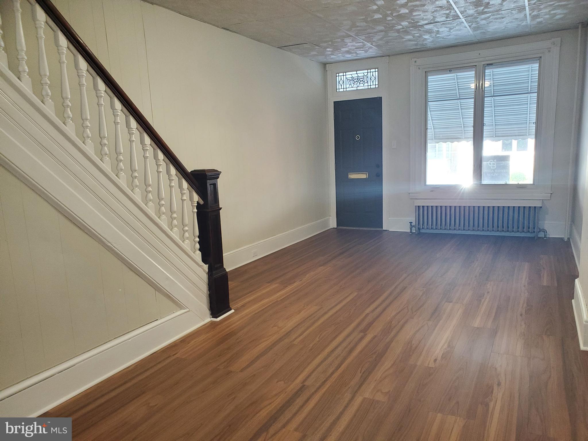 1557 N 10TH STREET