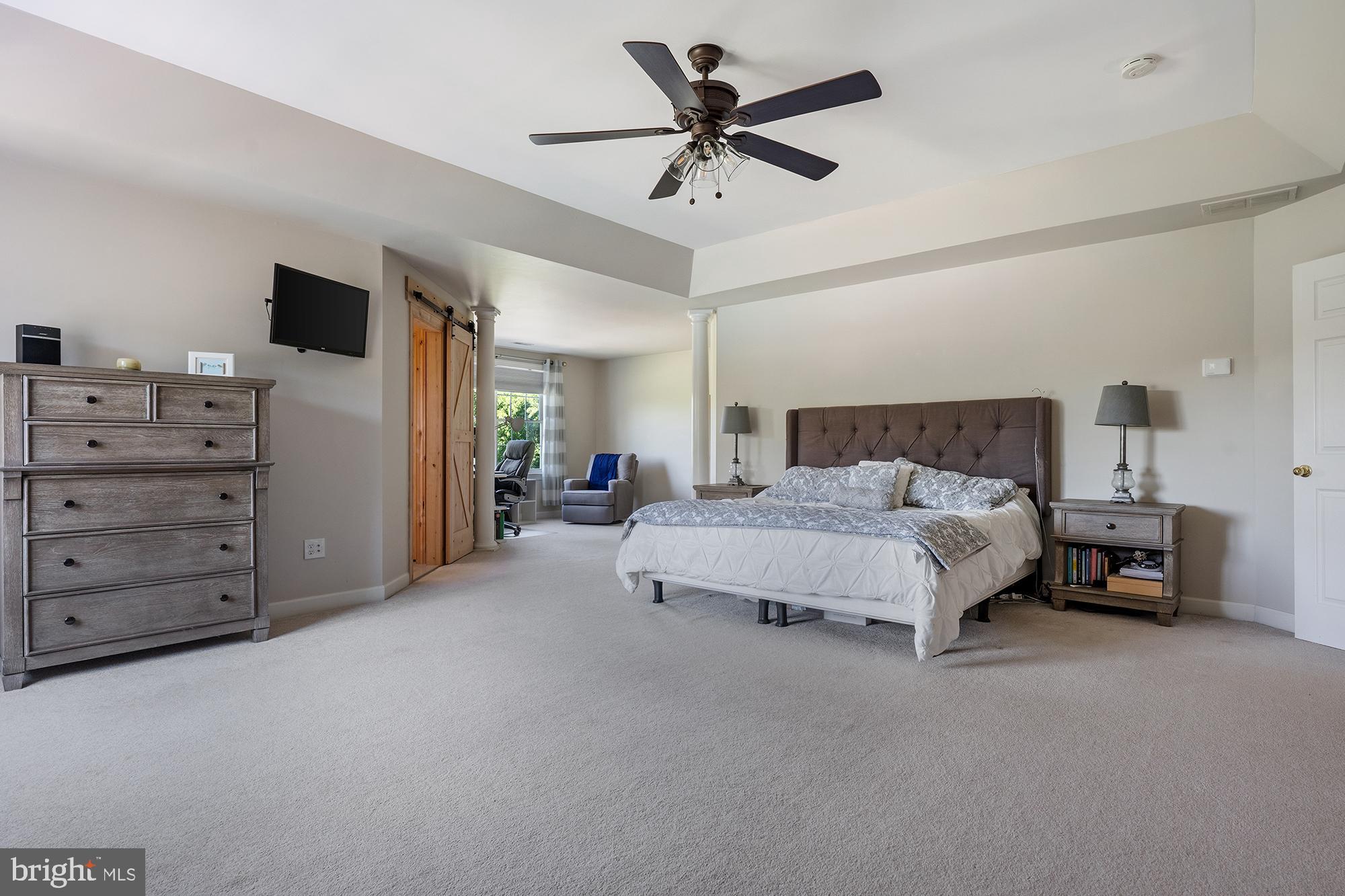 VILLAGE GREEN ESTATES - Residential