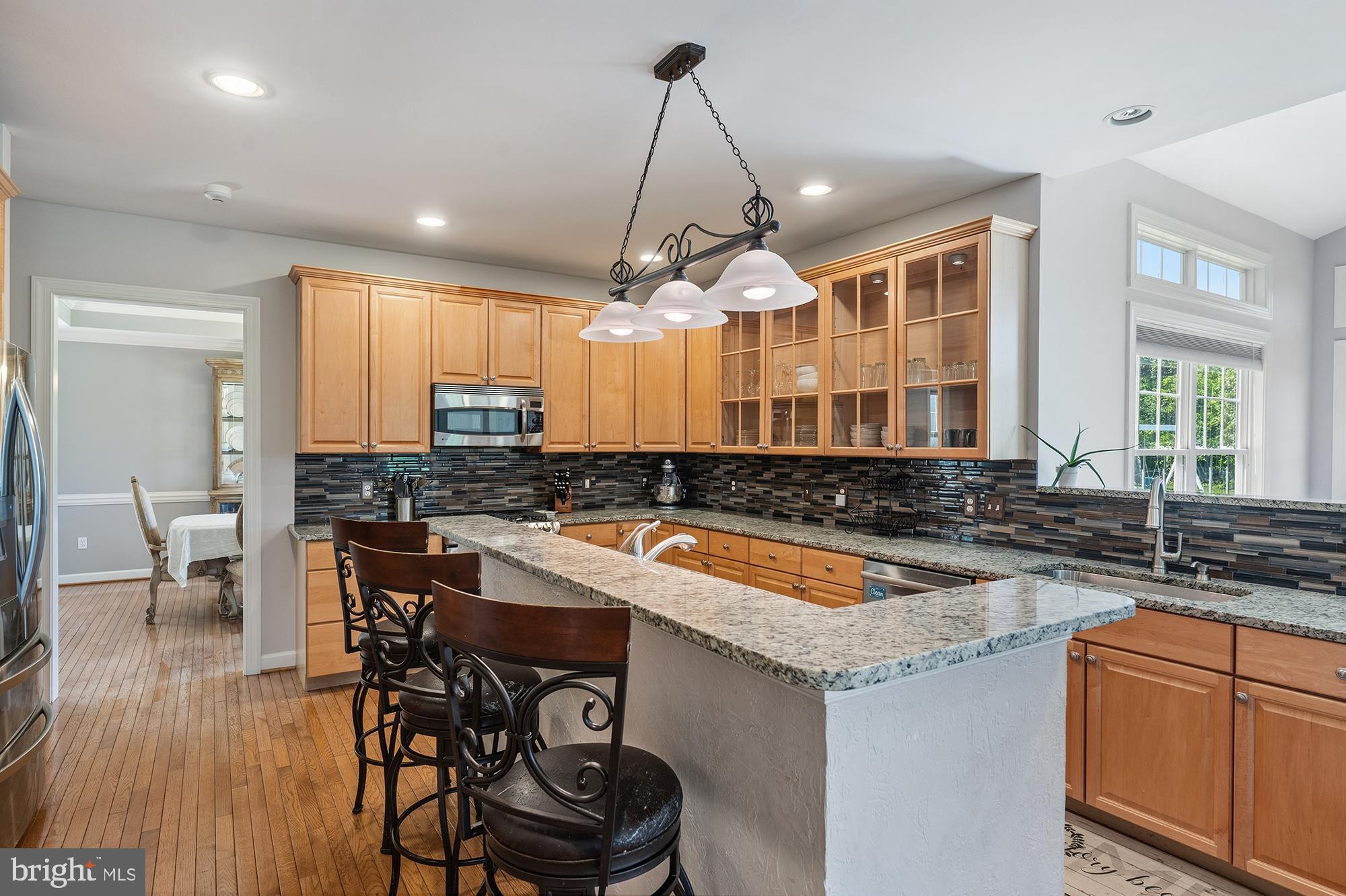 VILLAGE GREEN ESTATES - Residential