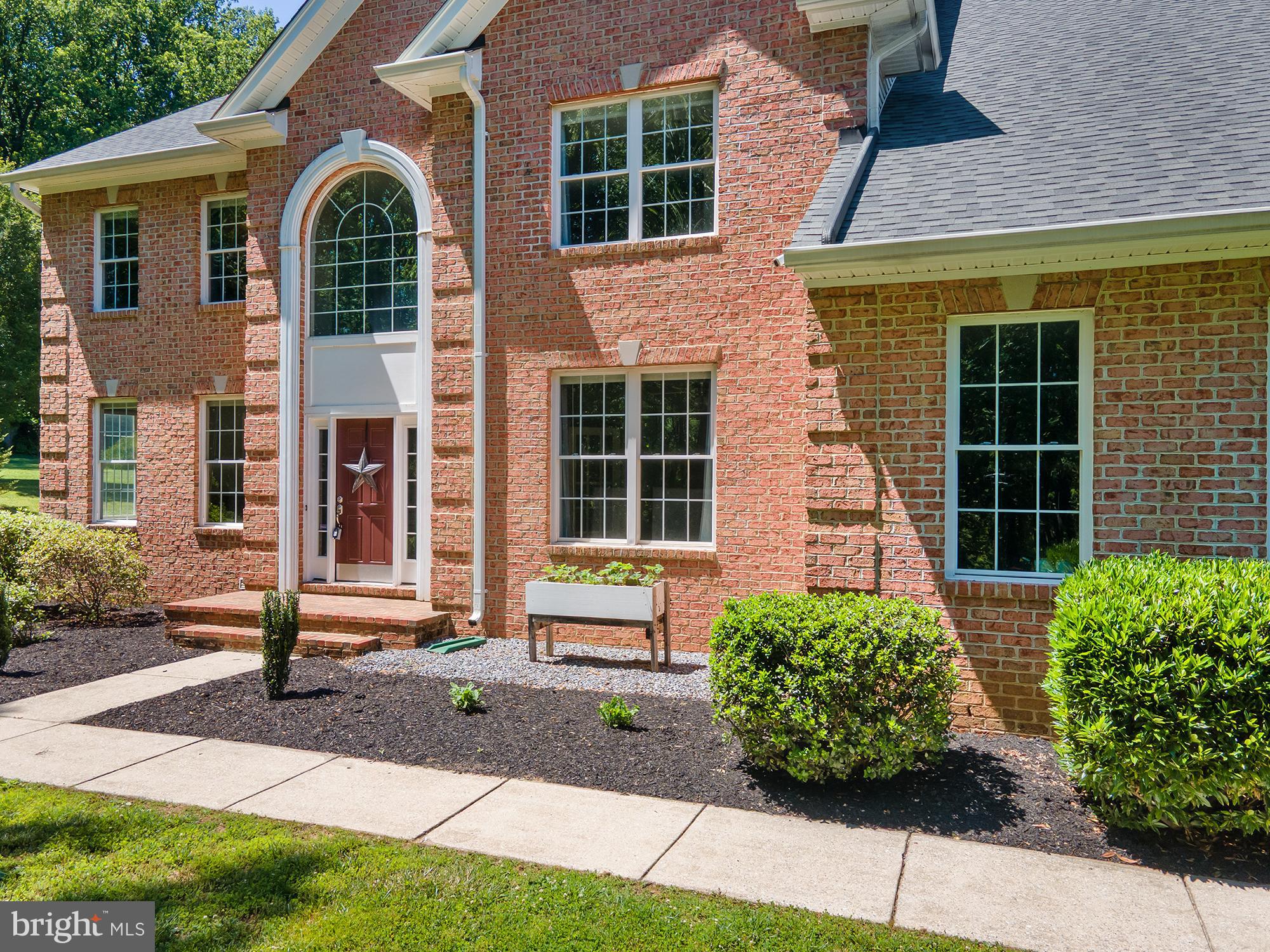 VILLAGE GREEN ESTATES - Residential