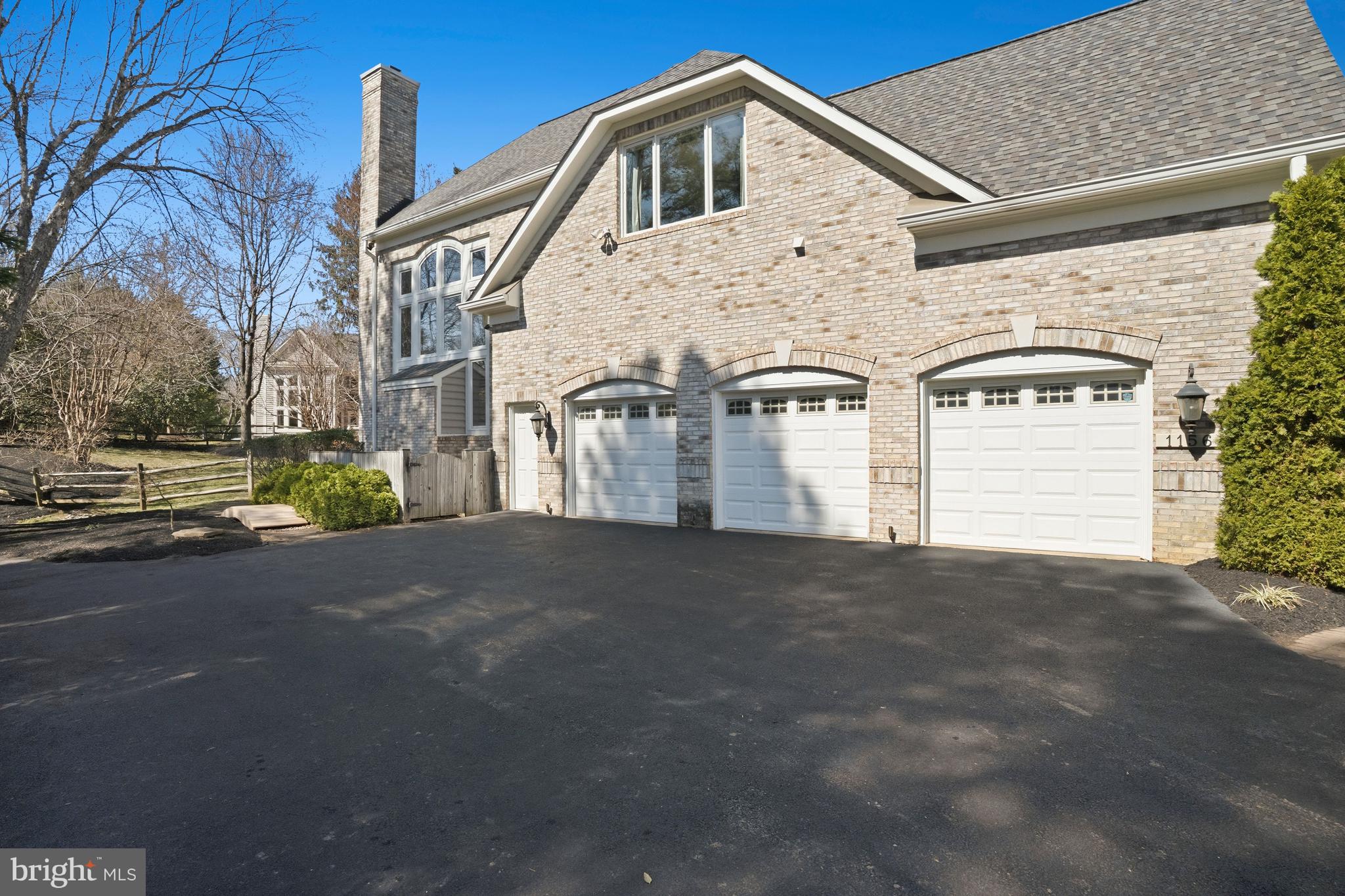 ESTATES AT WYNDHAM HILLS - Residential