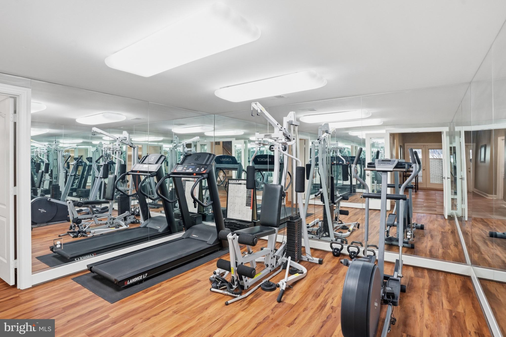 ESTATES AT WYNDHAM HILLS - Residential