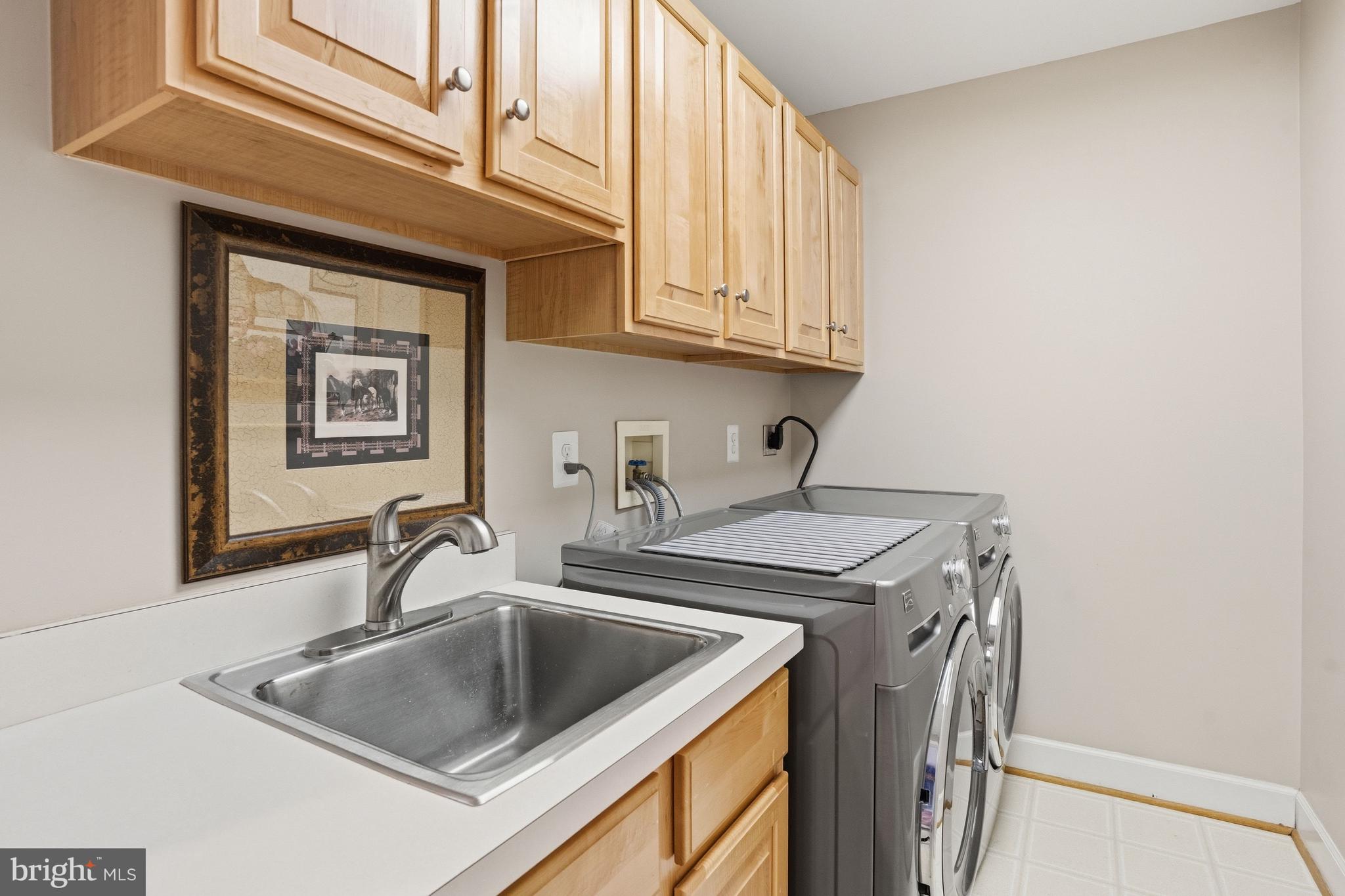 ESTATES AT WYNDHAM HILLS - Residential