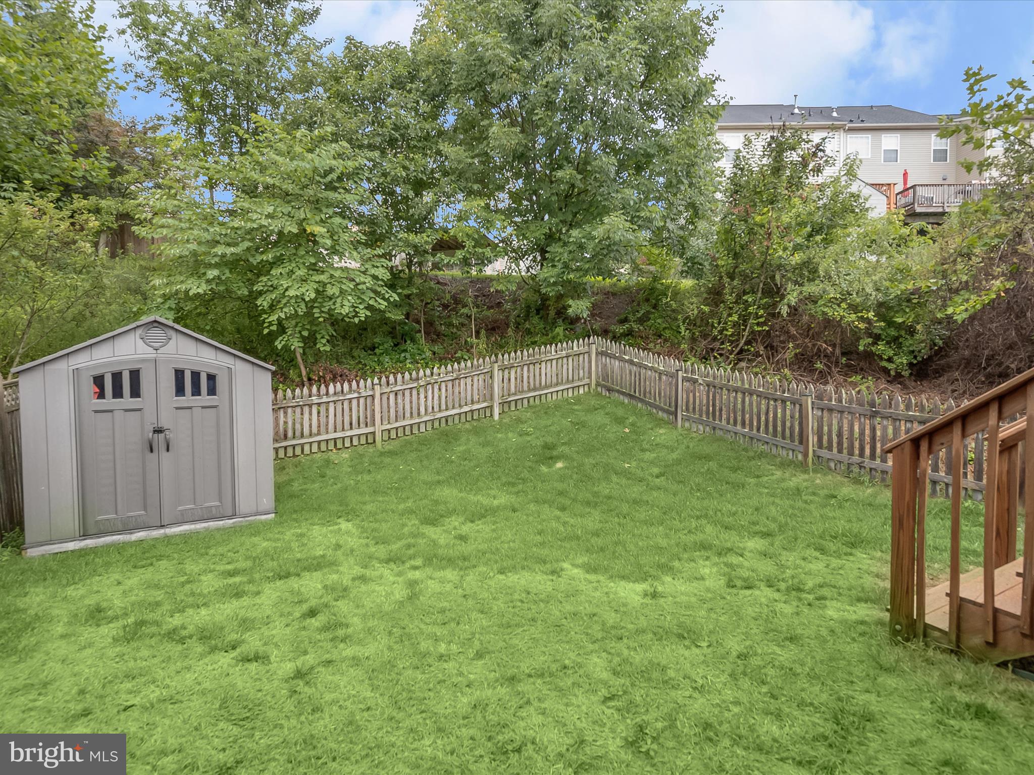 TWIN ARCH CROSSING - Residential