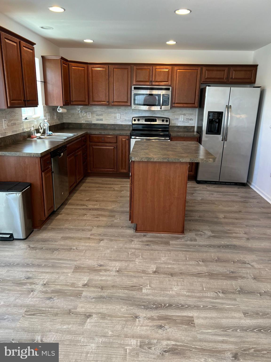 TRINDLE SPRING HEIGHTS - Residential Lease