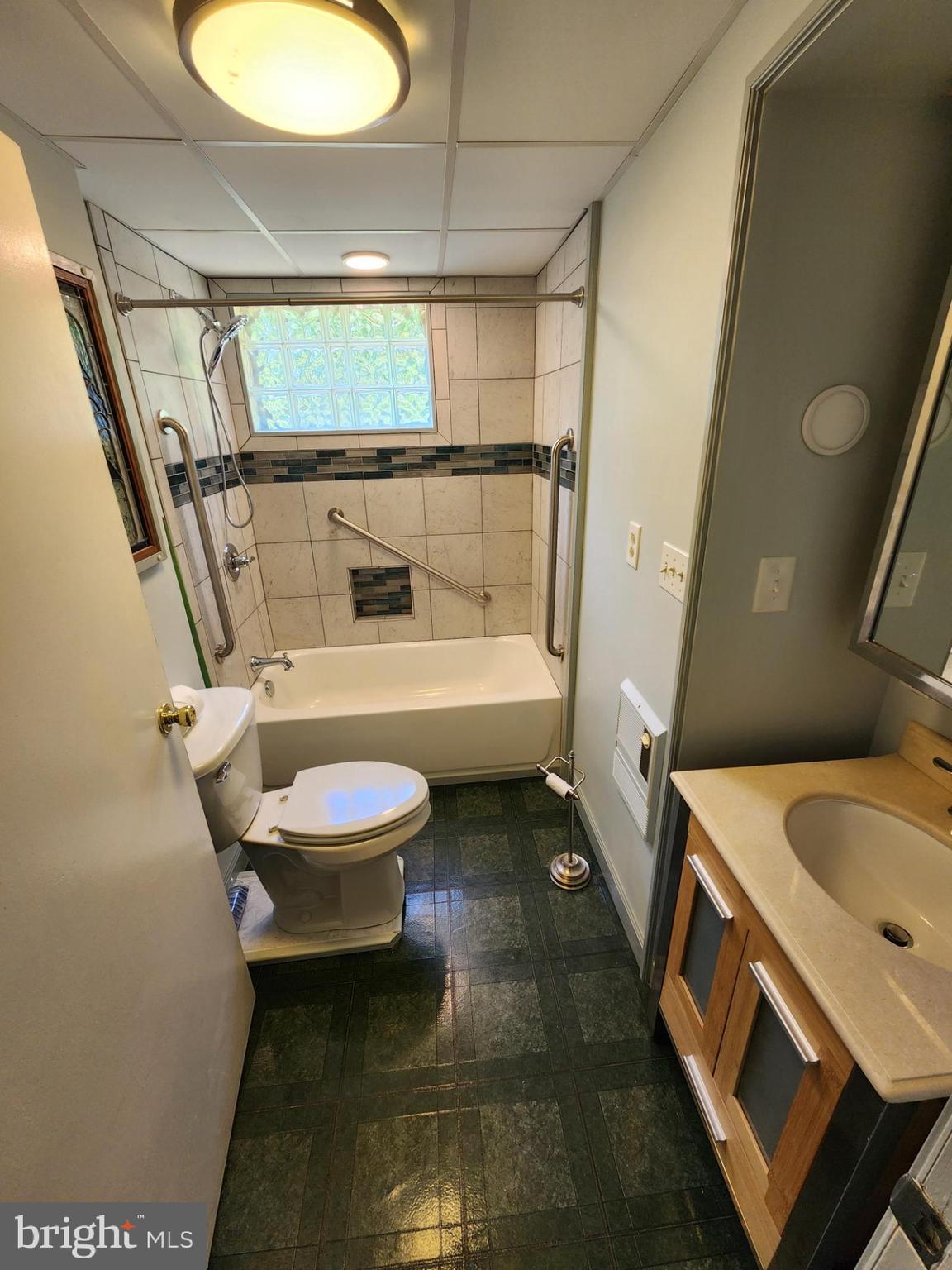 KEYES FERRY ACRES - Residential