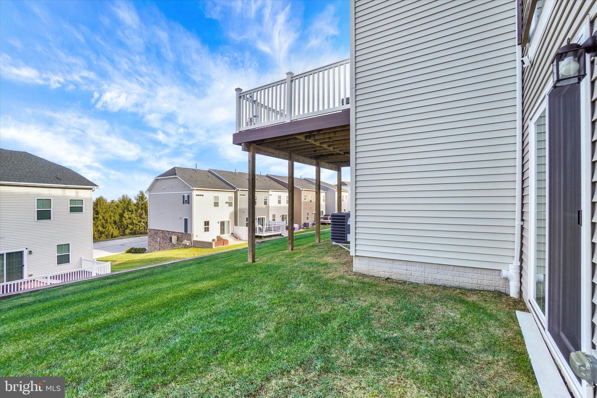 REGENTS GLEN TOWNHOME - Residential