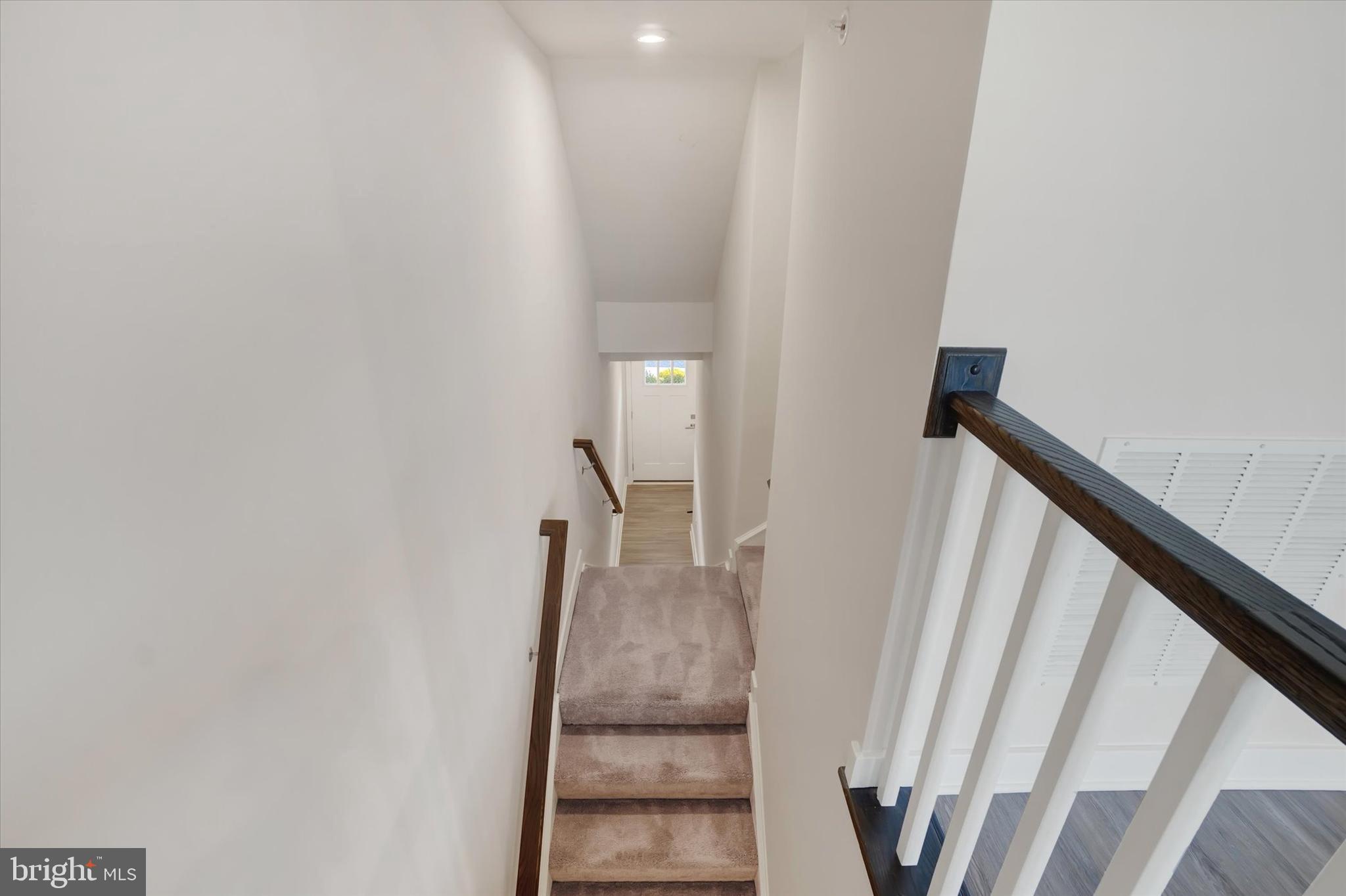 REGENTS GLEN TOWNHOME - Residential