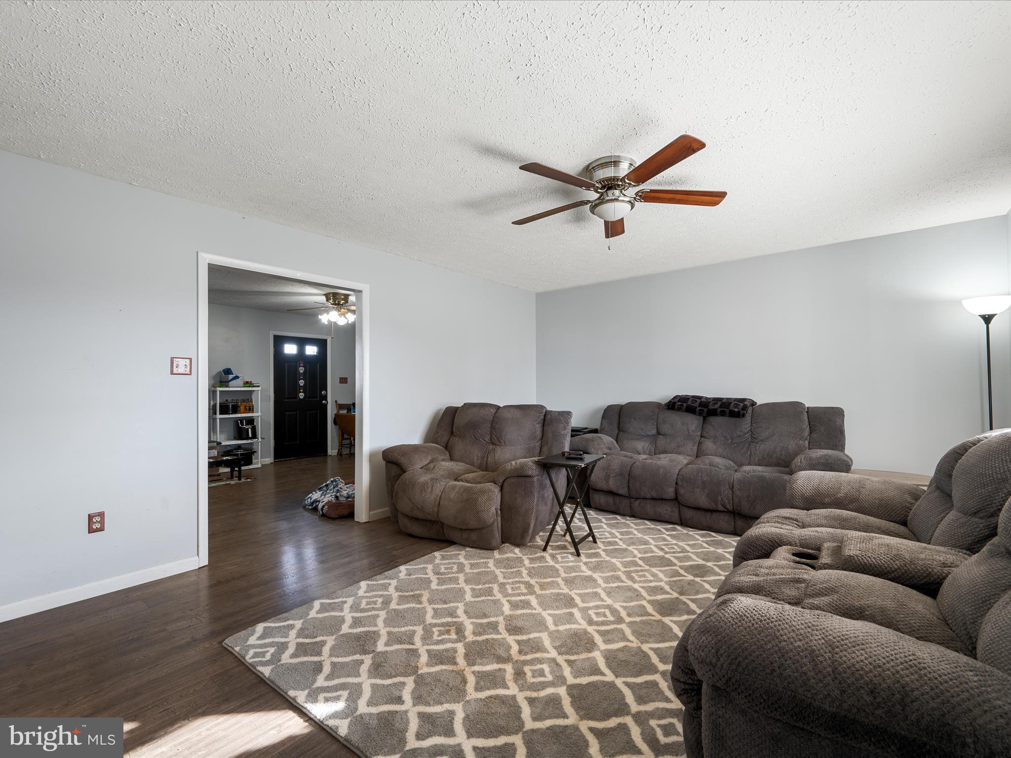 GREENBRIAR VILLAGE - Residential Lease