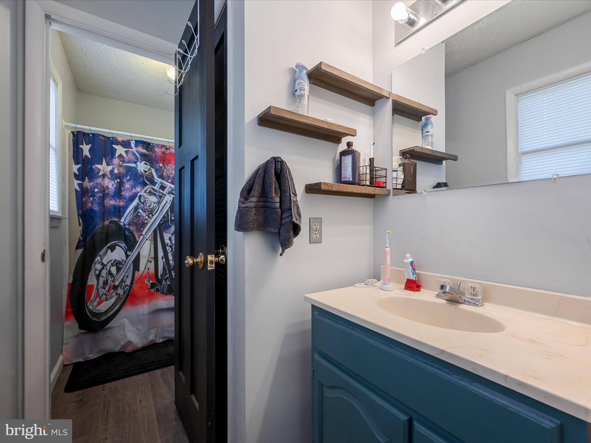 GREENBRIAR VILLAGE - Residential Lease