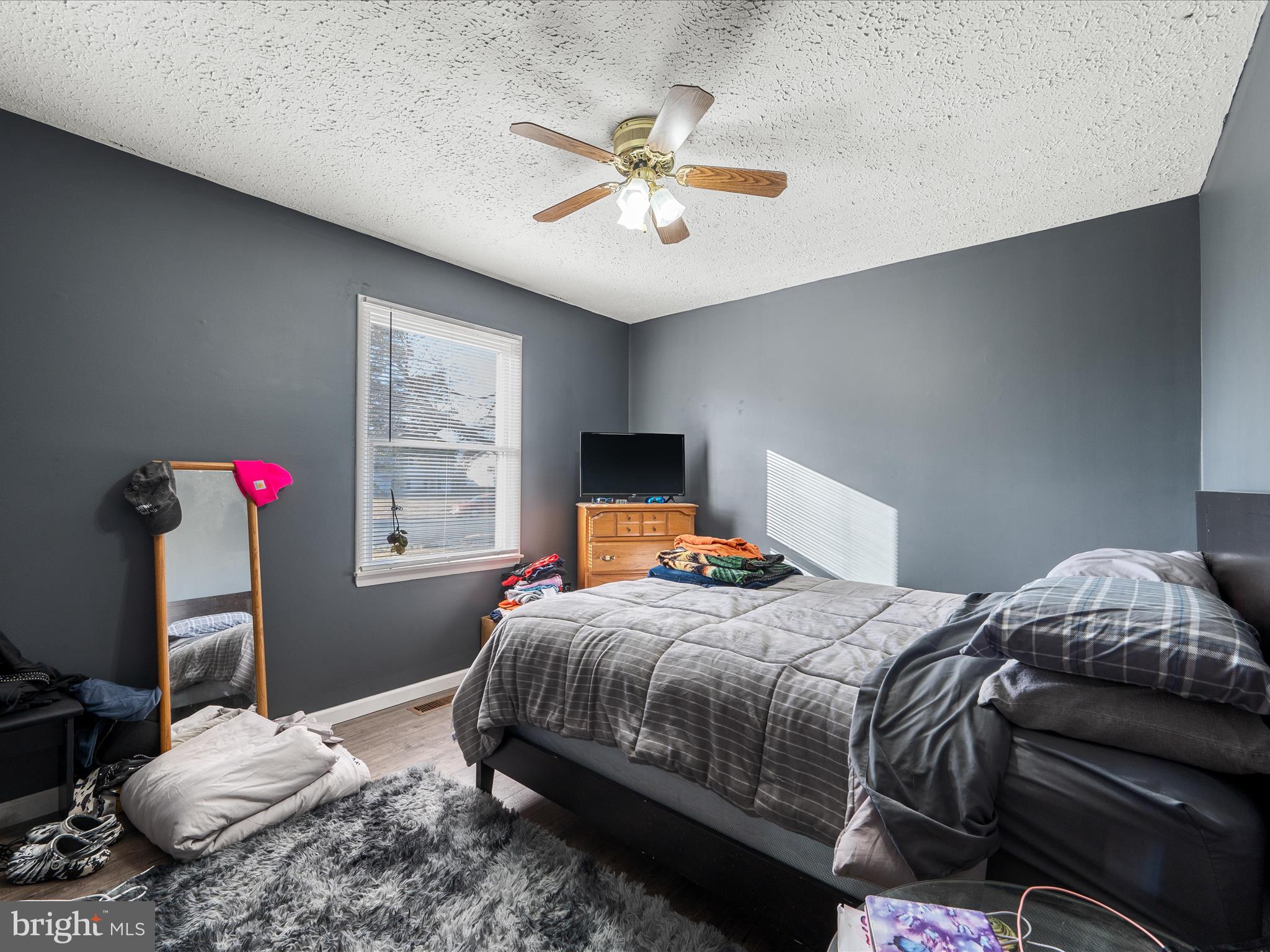 GREENBRIAR VILLAGE - Residential Lease