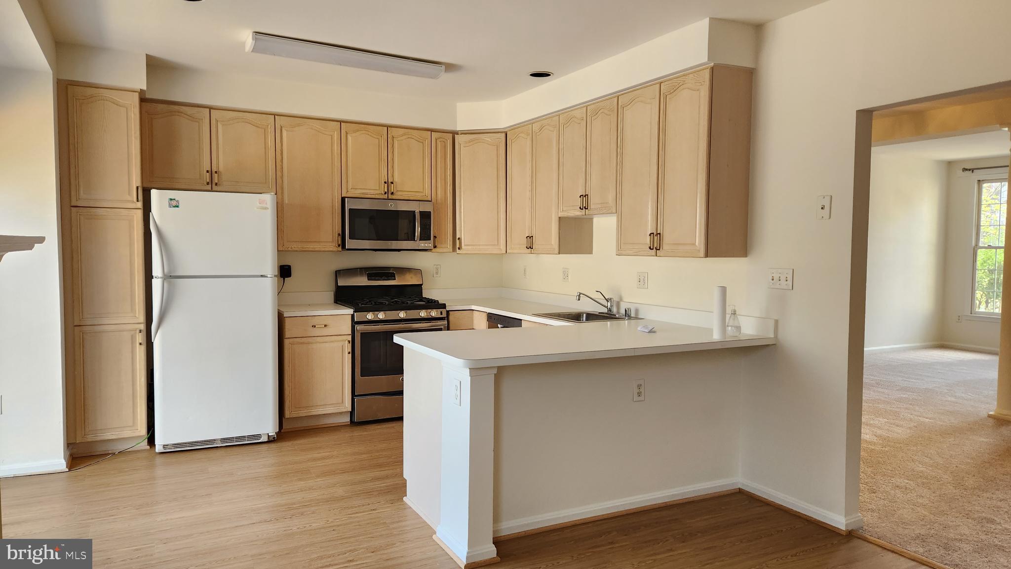 KINGSTOWNE - Residential Lease