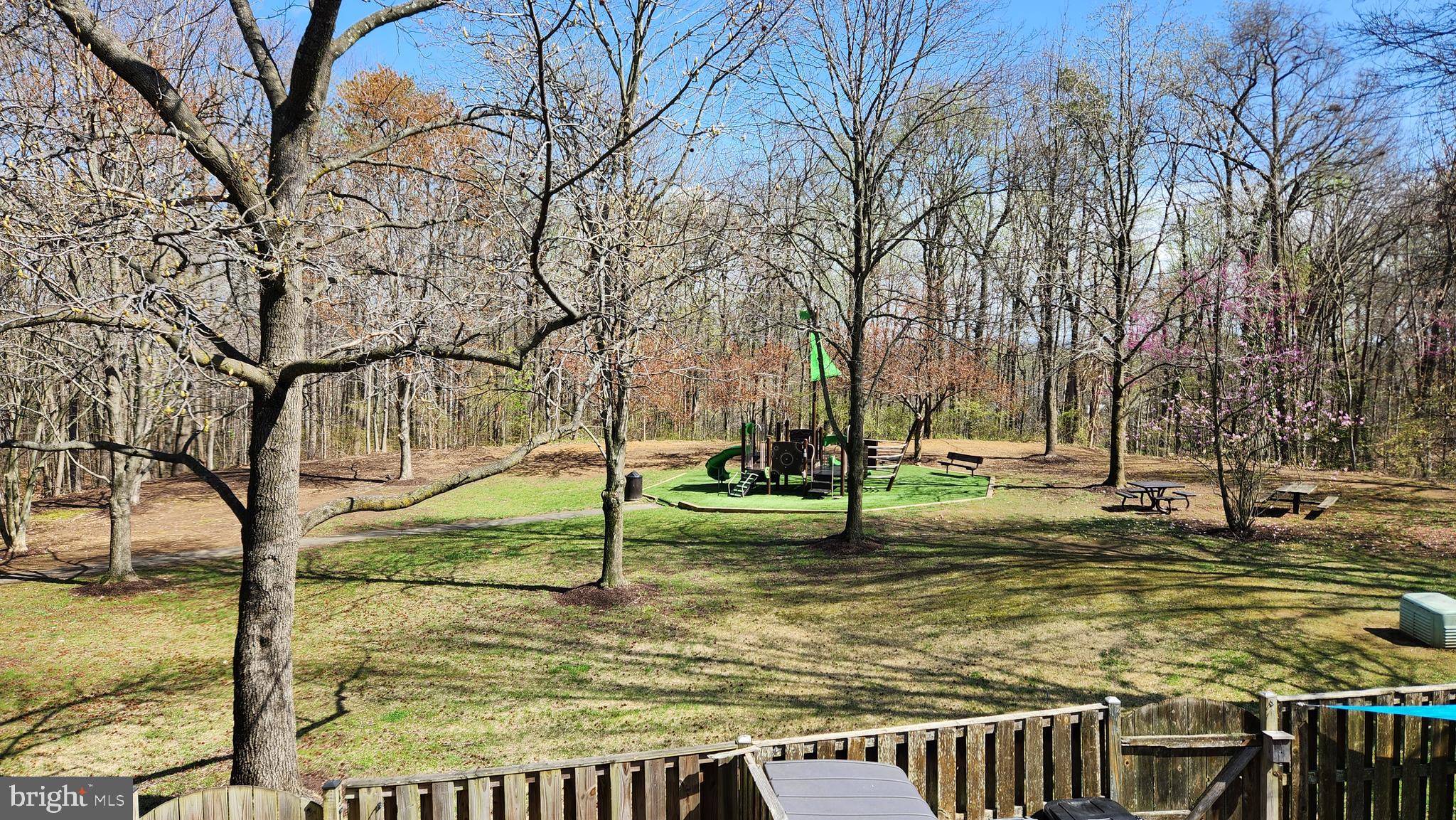 KINGSTOWNE - Residential Lease