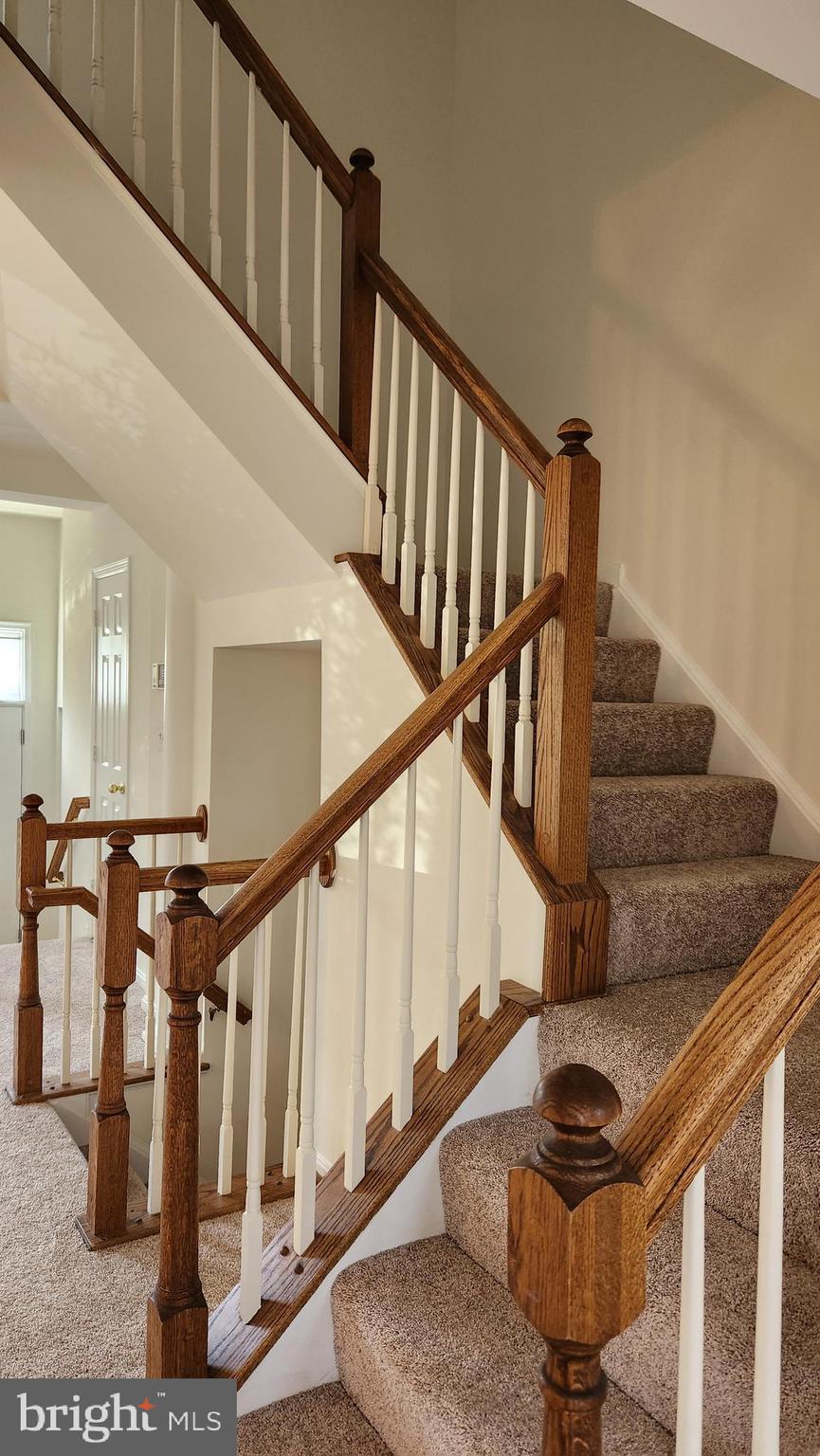 KINGSTOWNE - Residential Lease