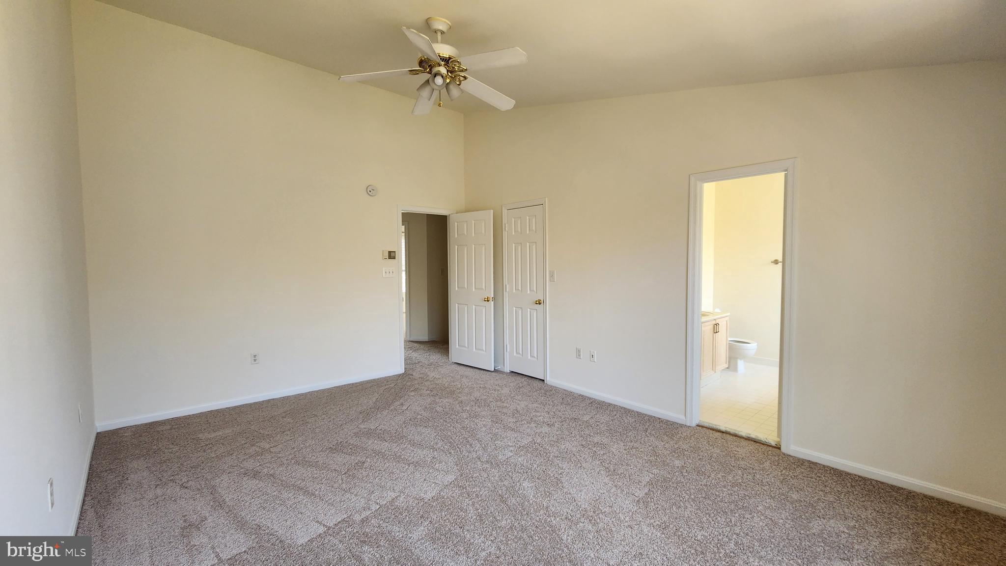 KINGSTOWNE - Residential Lease