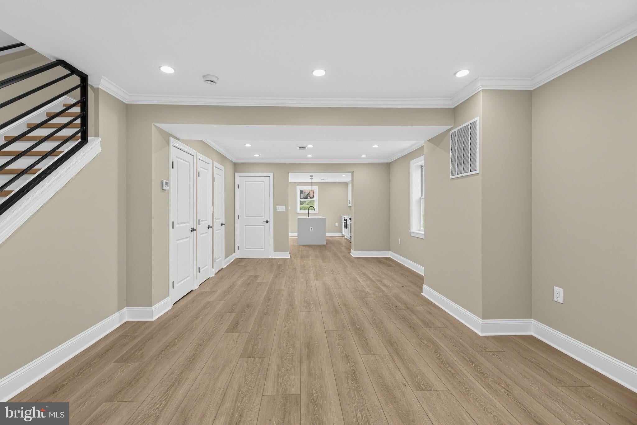 5050 12TH STREET NE