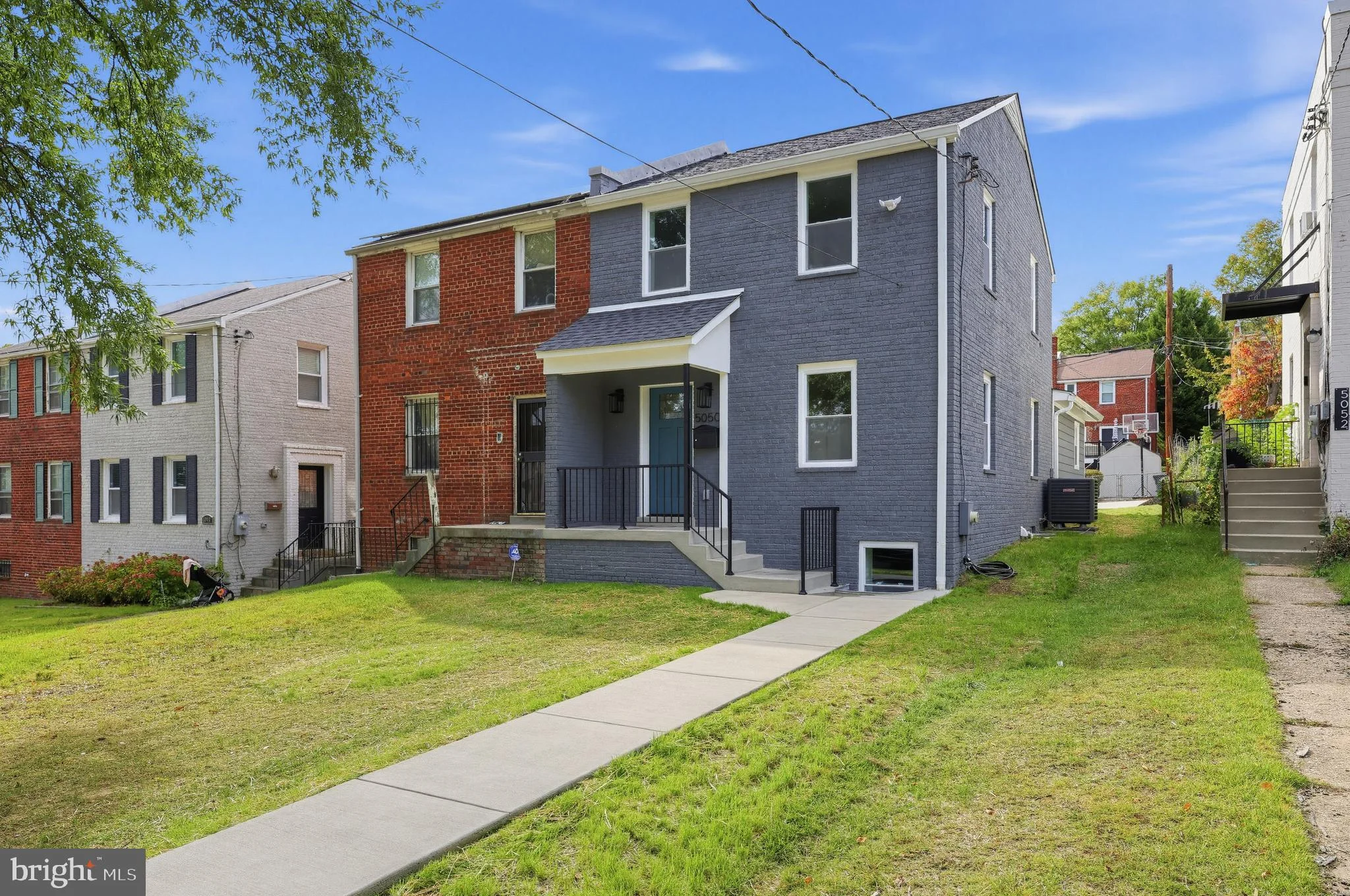 5050 12th Street NE