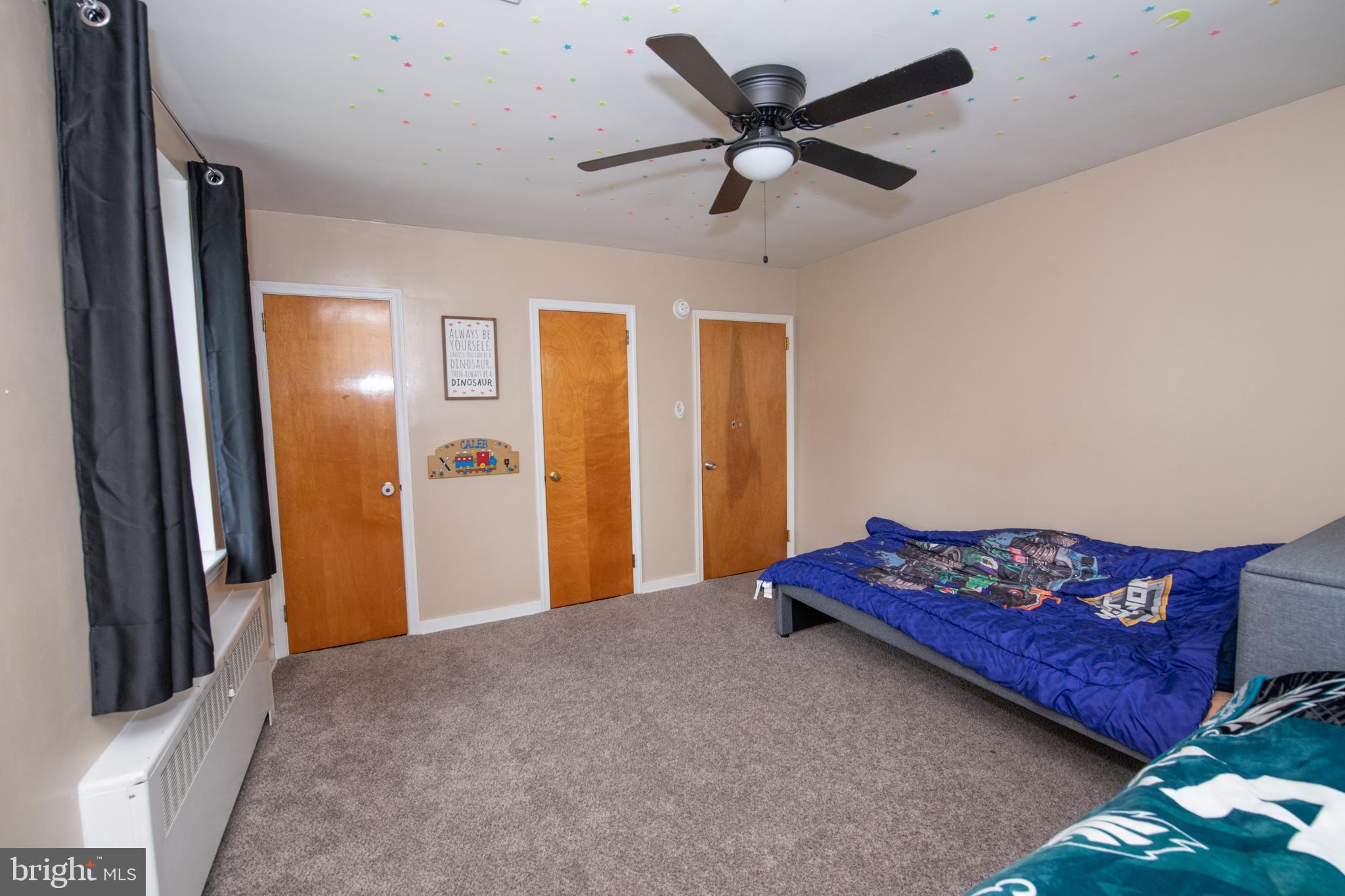MEADOW BROOK - Residential
