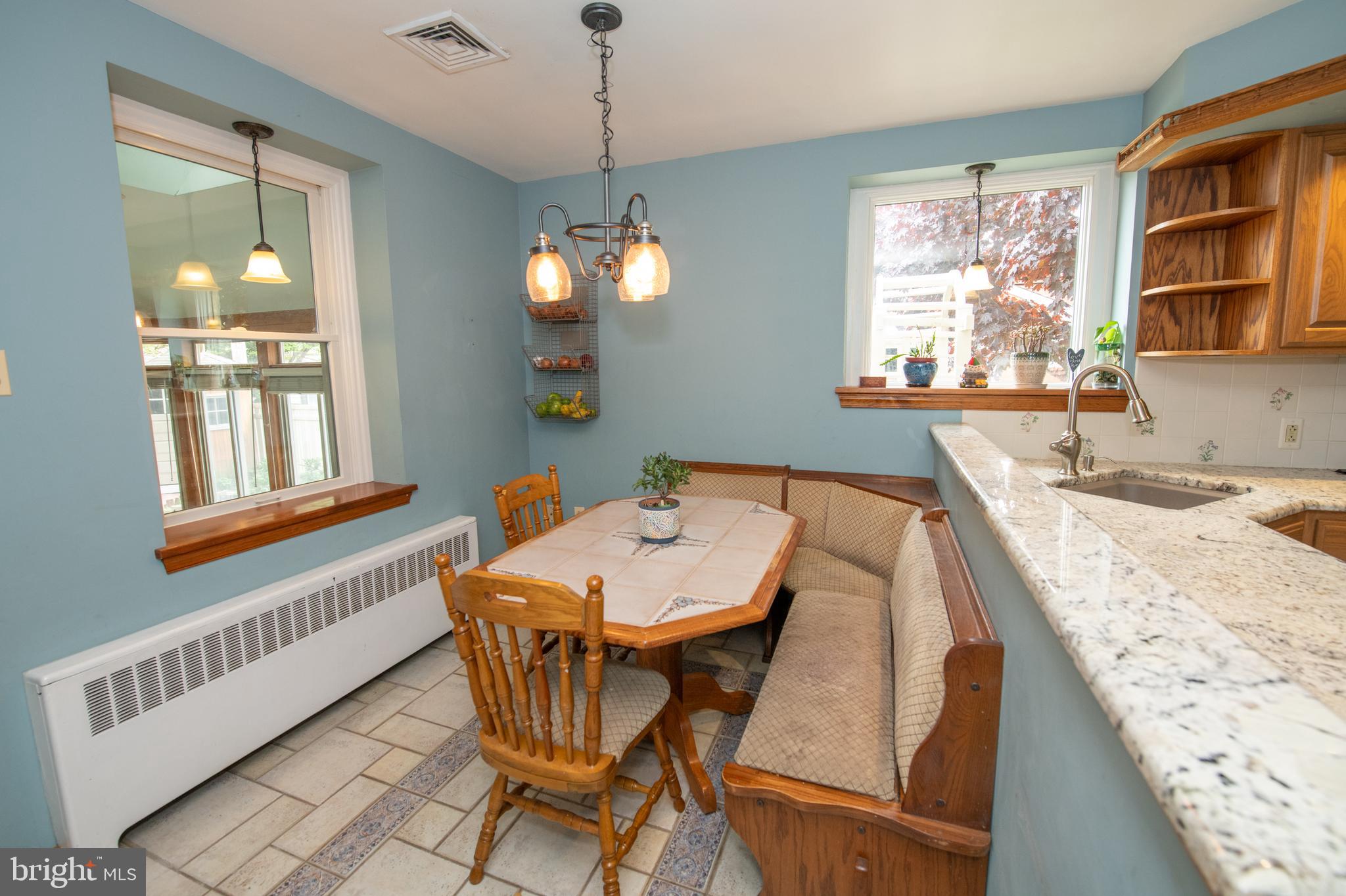 MEADOW BROOK - Residential