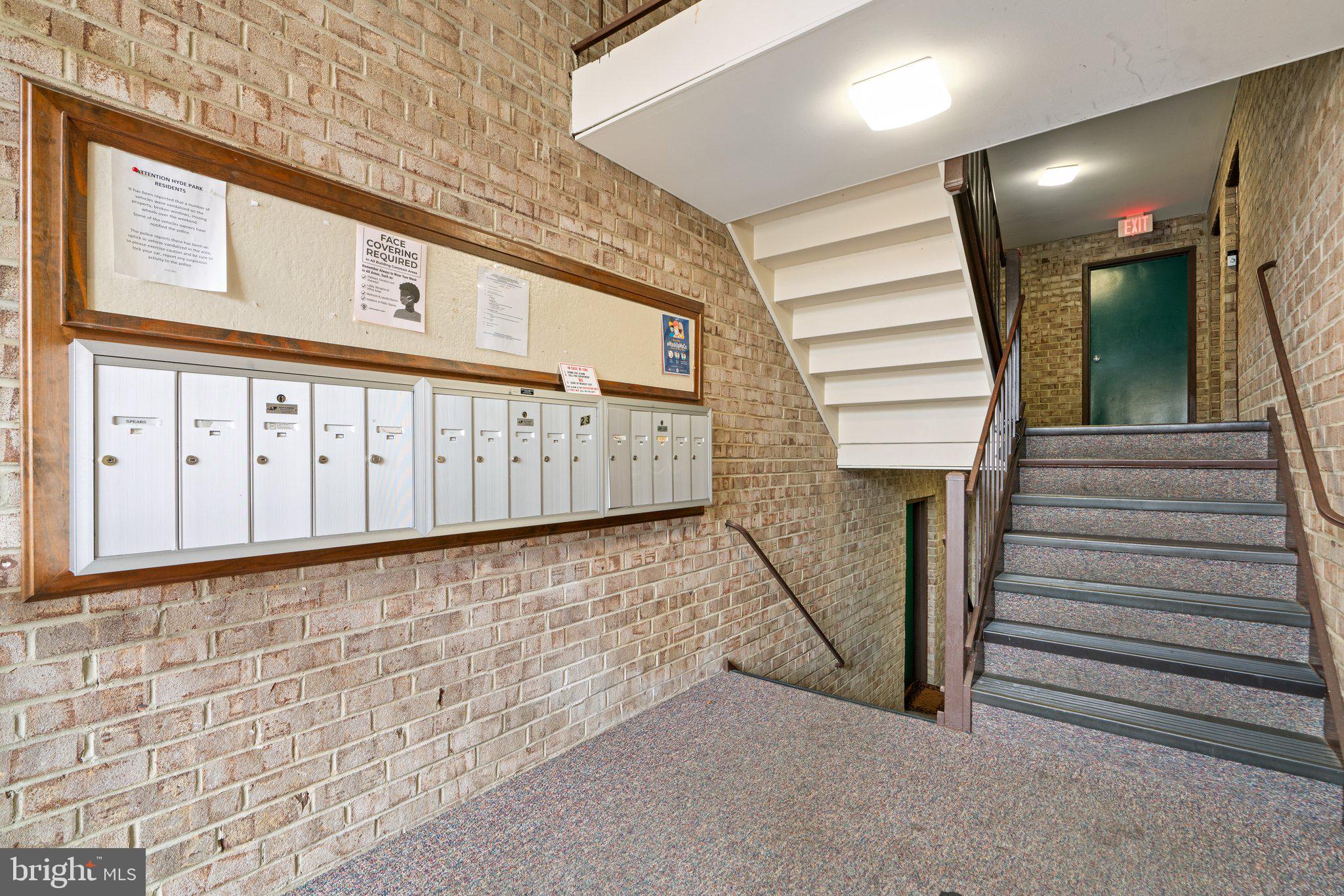 HYDE PARK - Residential