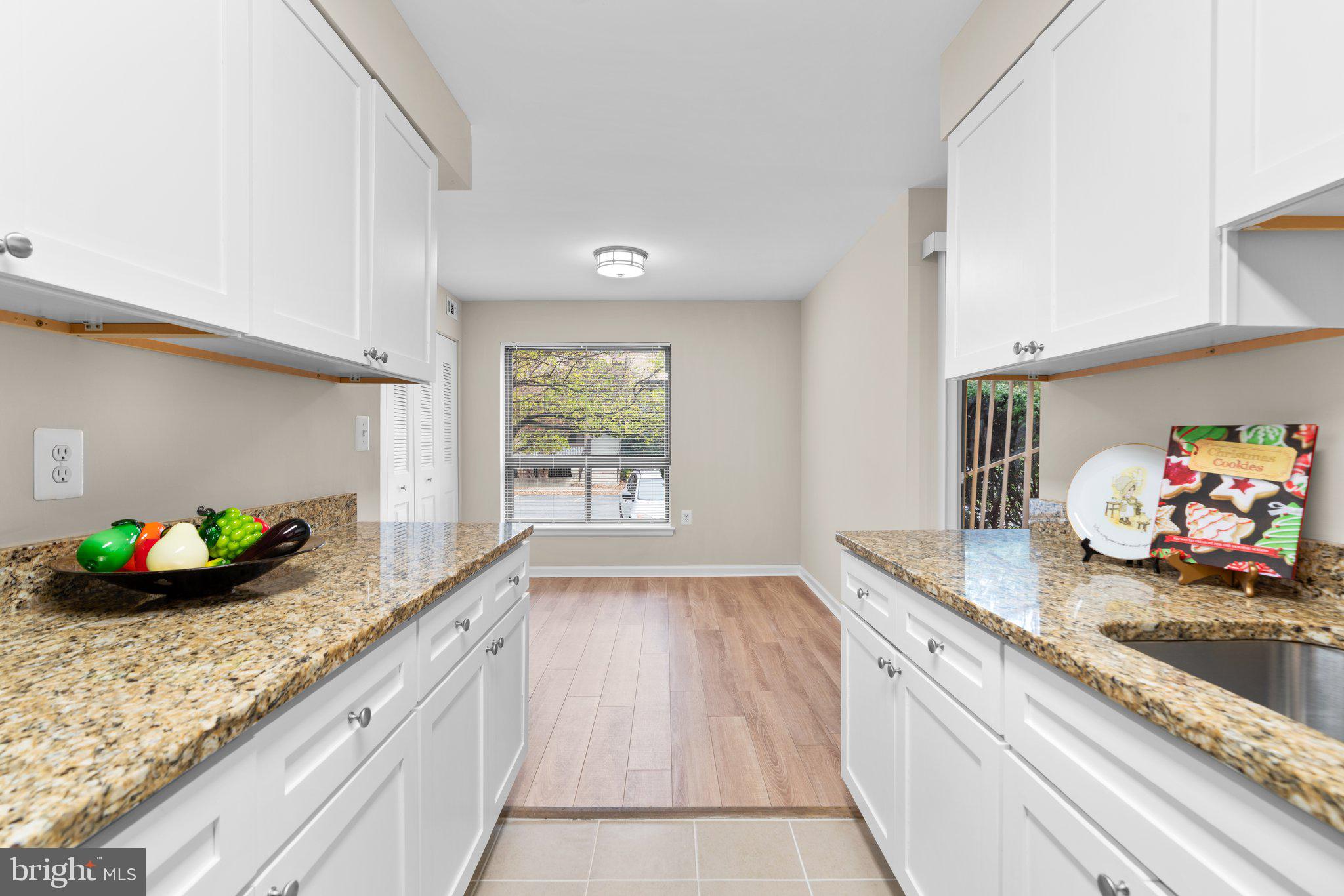 HYDE PARK - Residential