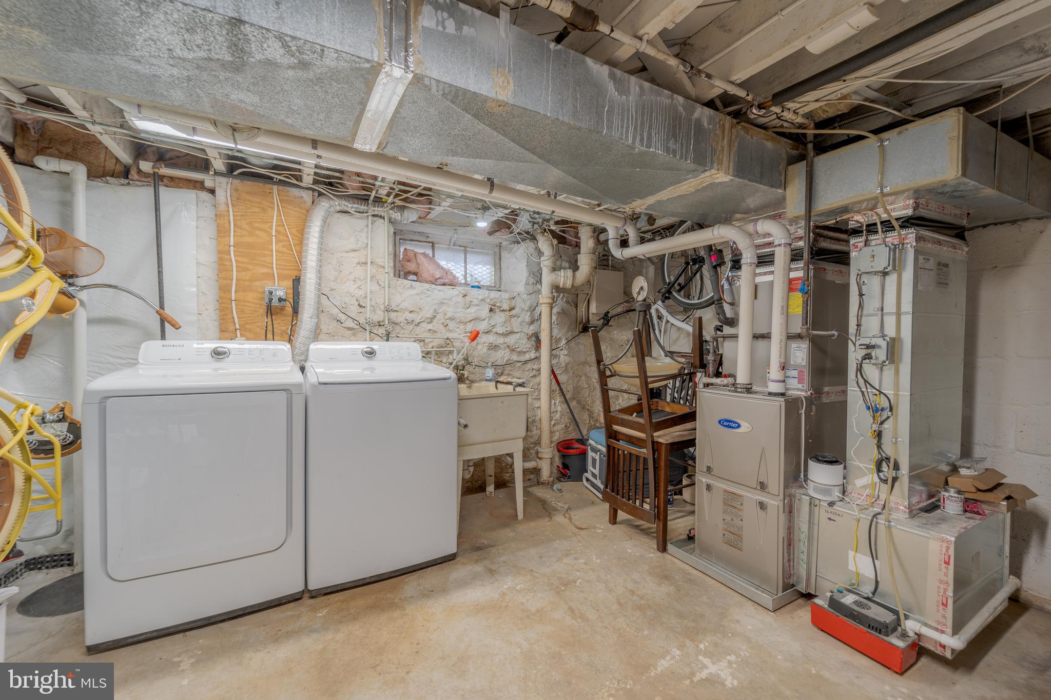 GWYNNLAKE PARK - Residential