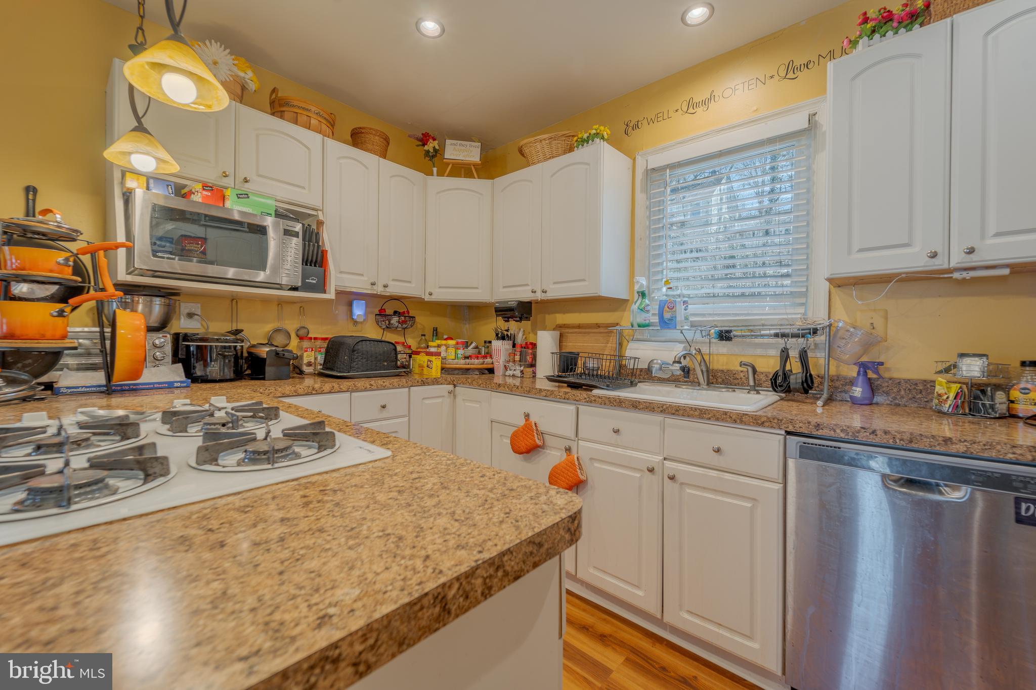 GWYNNLAKE PARK - Residential