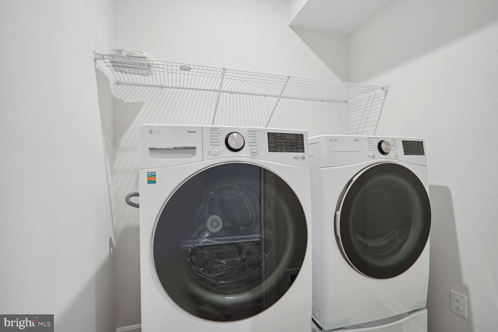 HAMPTON RUN - Residential