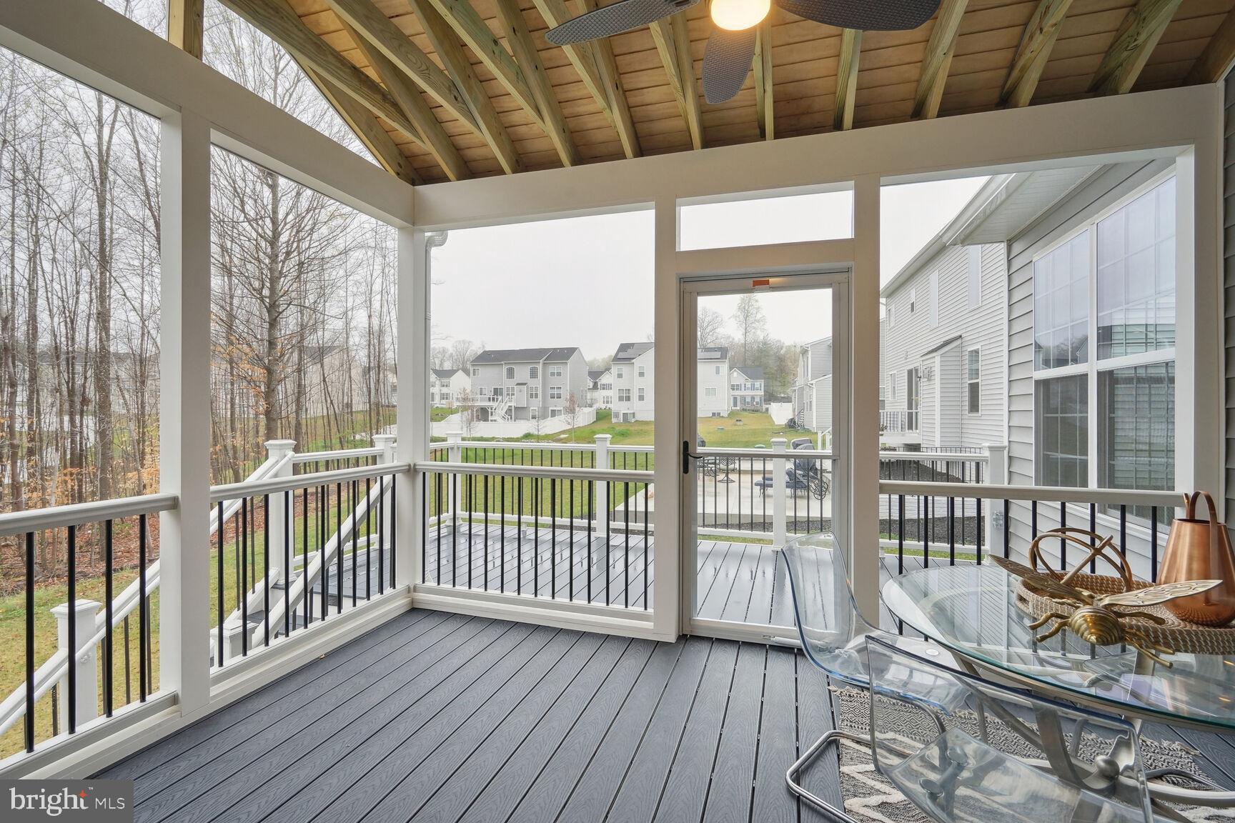 HAMPTON RUN - Residential