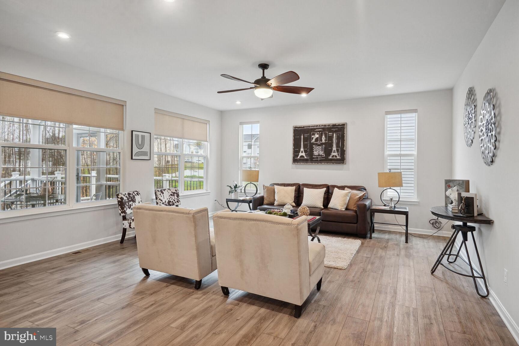 HAMPTON RUN - Residential