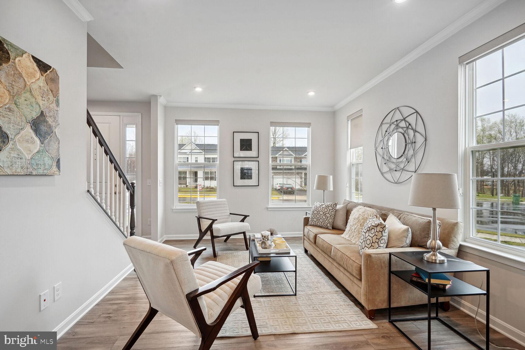 HAMPTON RUN - Residential