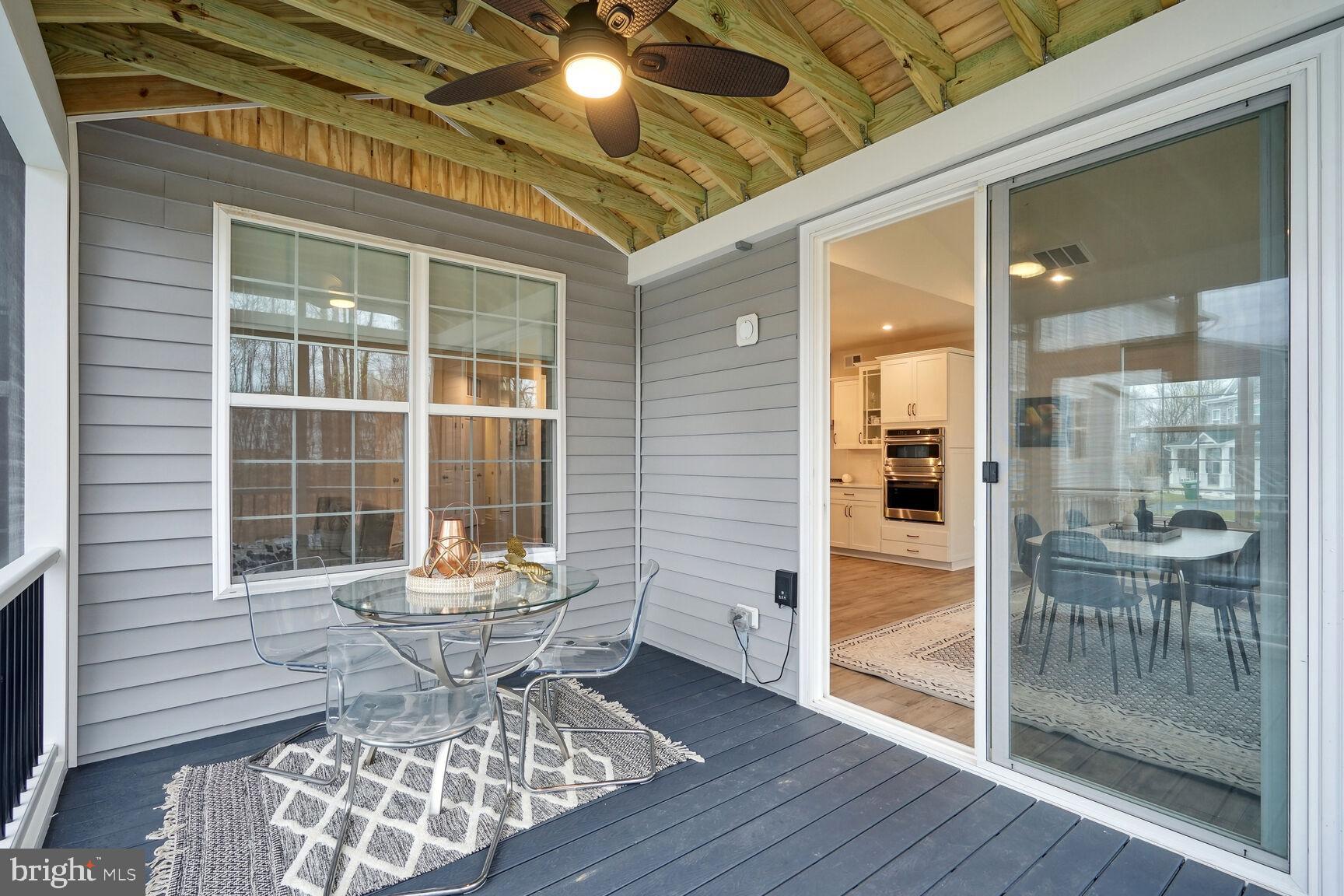 HAMPTON RUN - Residential