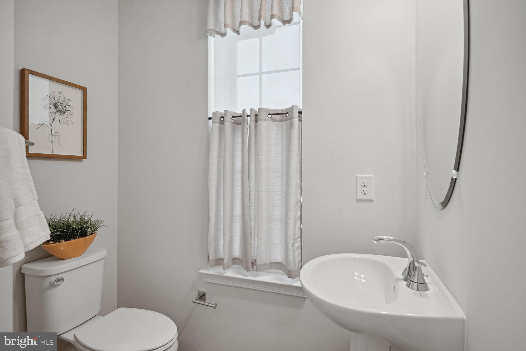 HAMPTON RUN - Residential