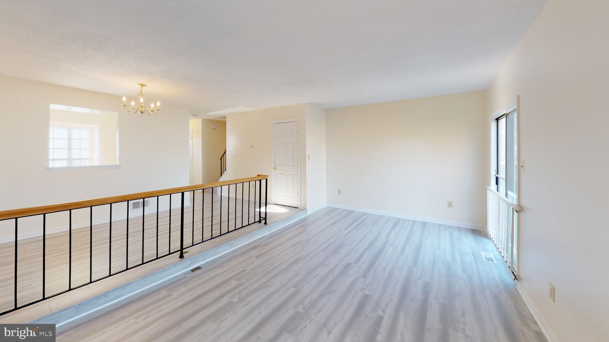 NORTHLAKE - Residential