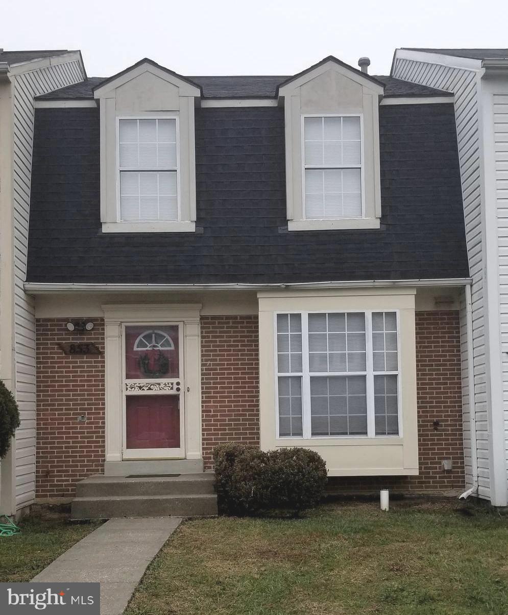 NORTHLAKE - Residential