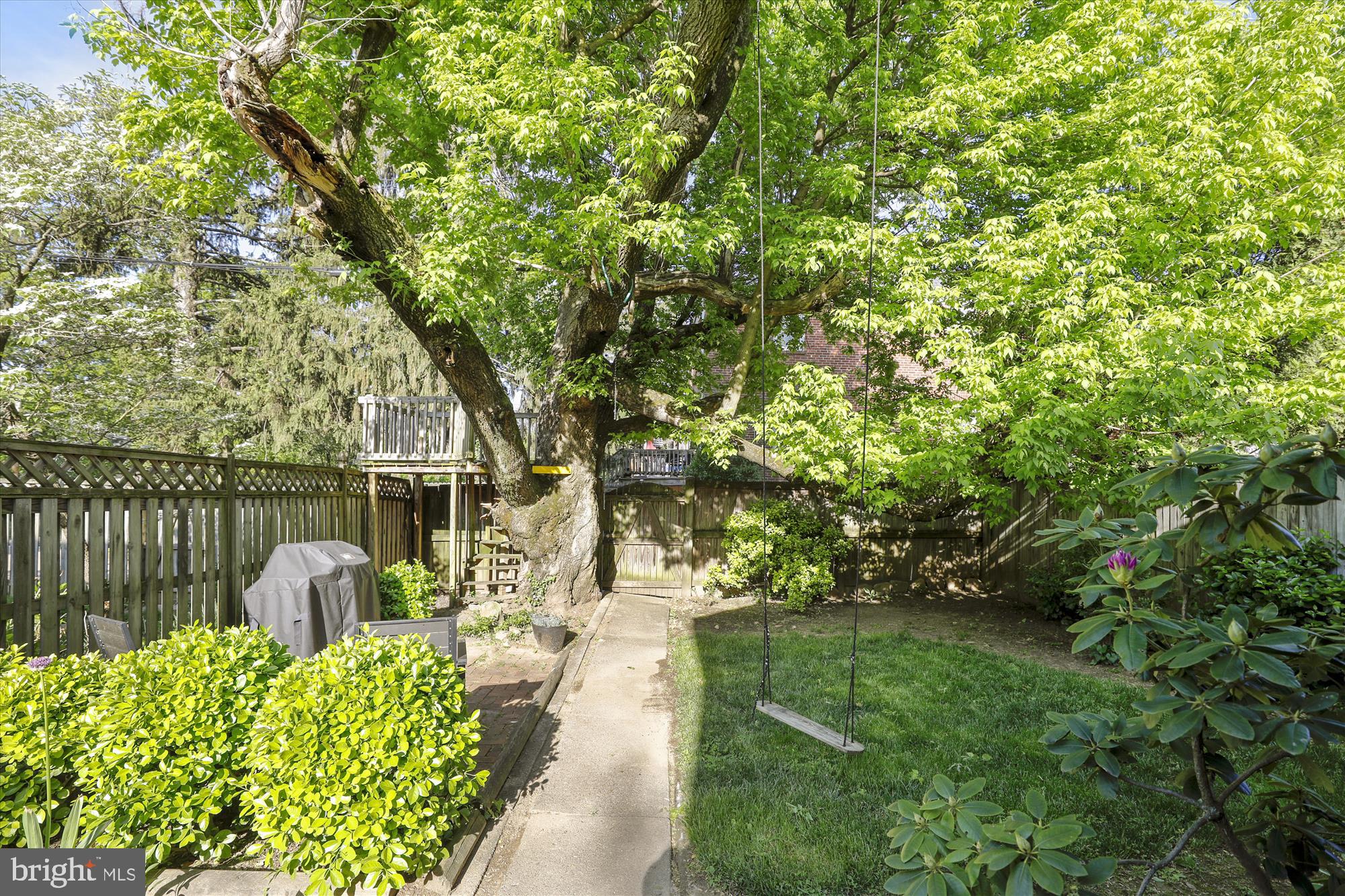 RODGERS FORGE/GAYWOOD - Residential