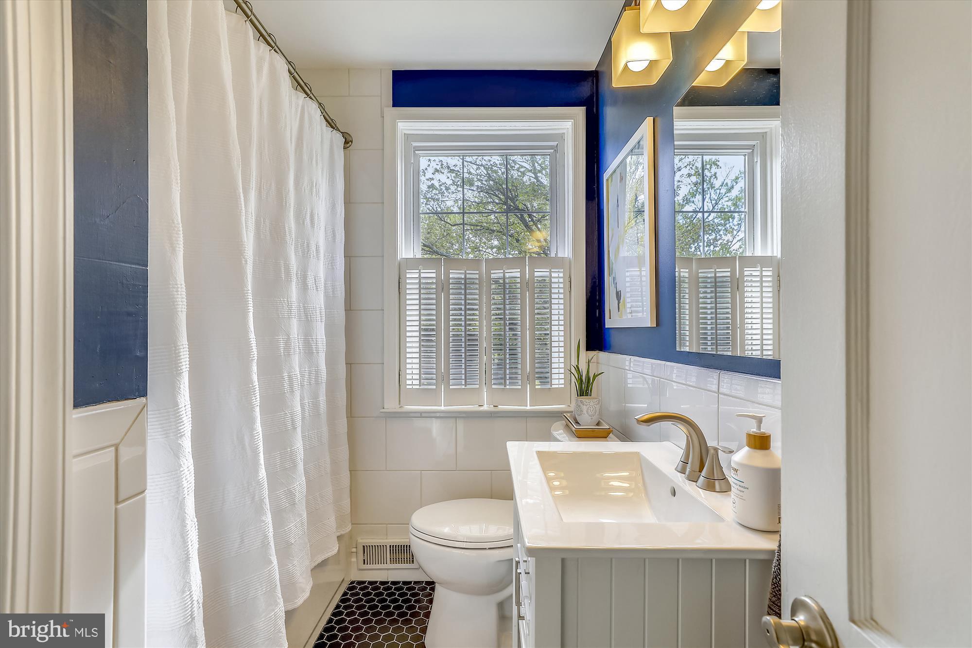 RODGERS FORGE/GAYWOOD - Residential