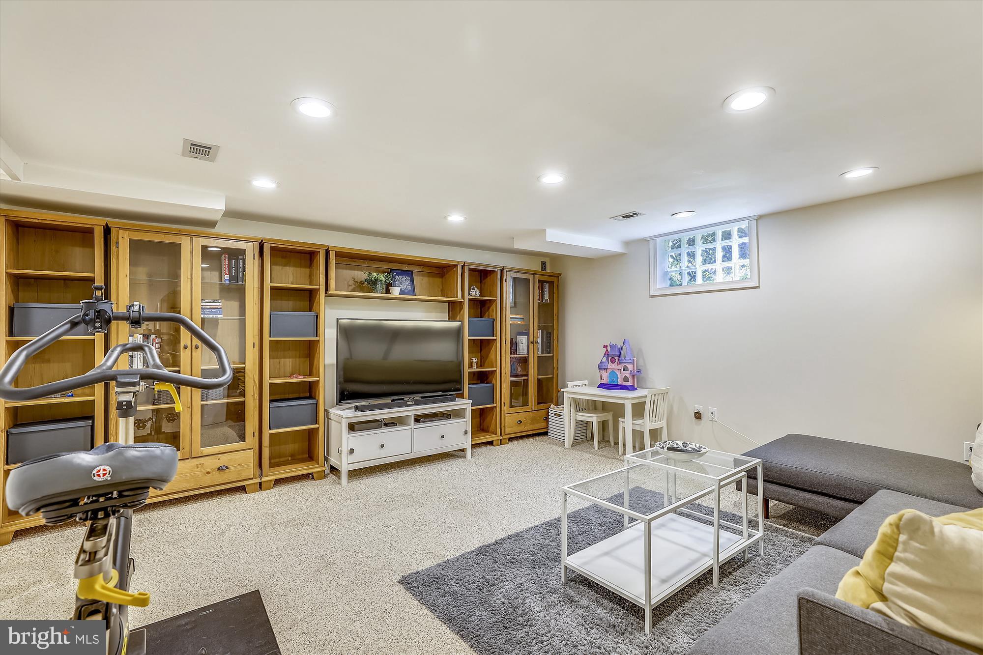 RODGERS FORGE/GAYWOOD - Residential