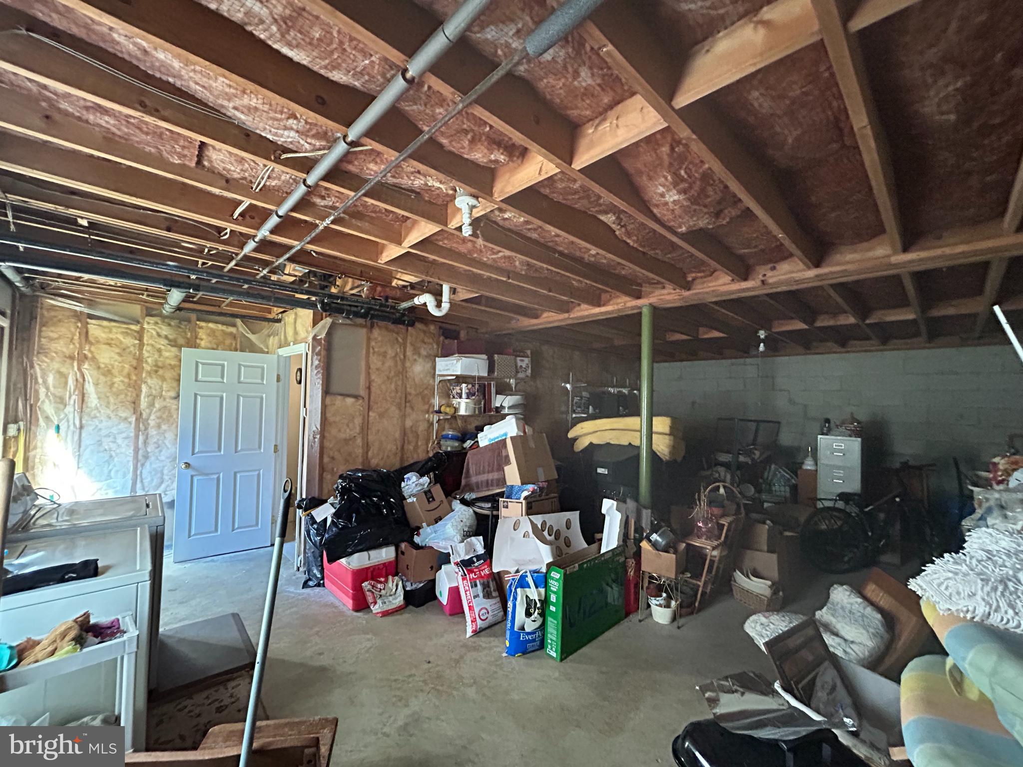 HILLSMERE ESTATES - Residential