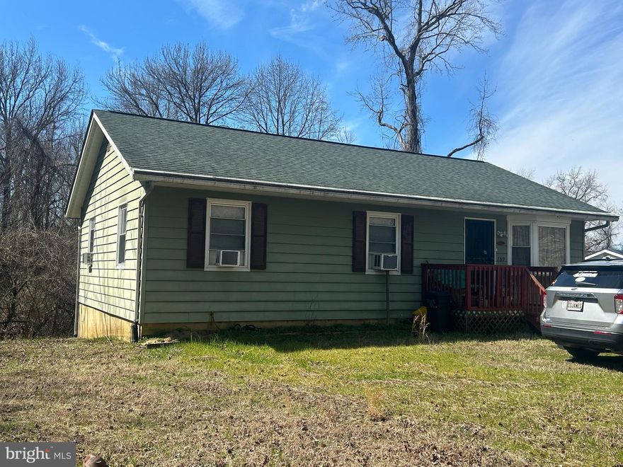 Single family home suited on 1 acre of land. House offers 3 br 2 ba, Living Room with Bay window, Dining area with SGD to deck & Kitchen, The basement has family room, office/other room, A with a large unfinished area with laundry and a utility room with space for more living area once finished off. The Basement is also a walkout to the backyard.