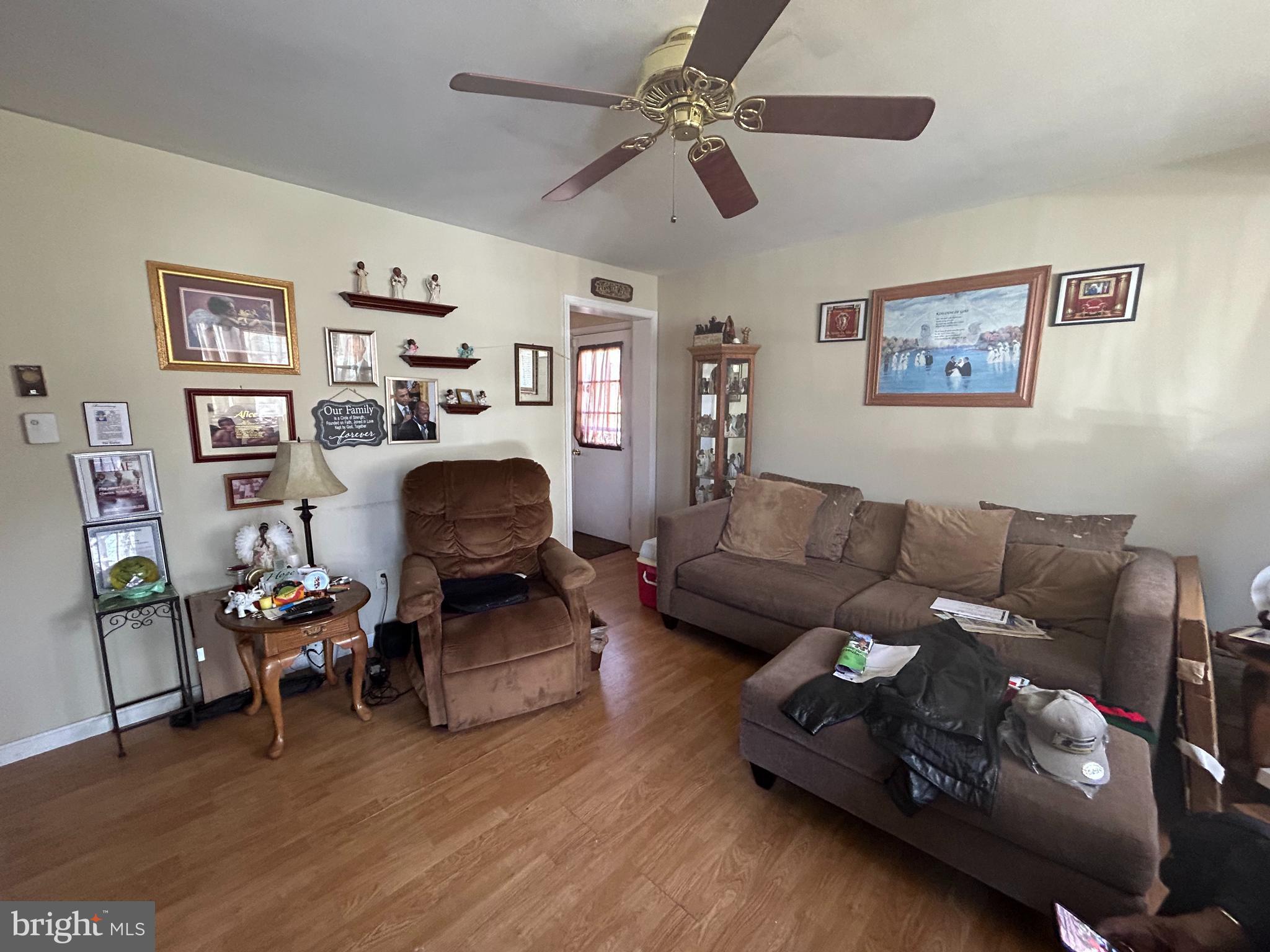 HILLSMERE ESTATES - Residential