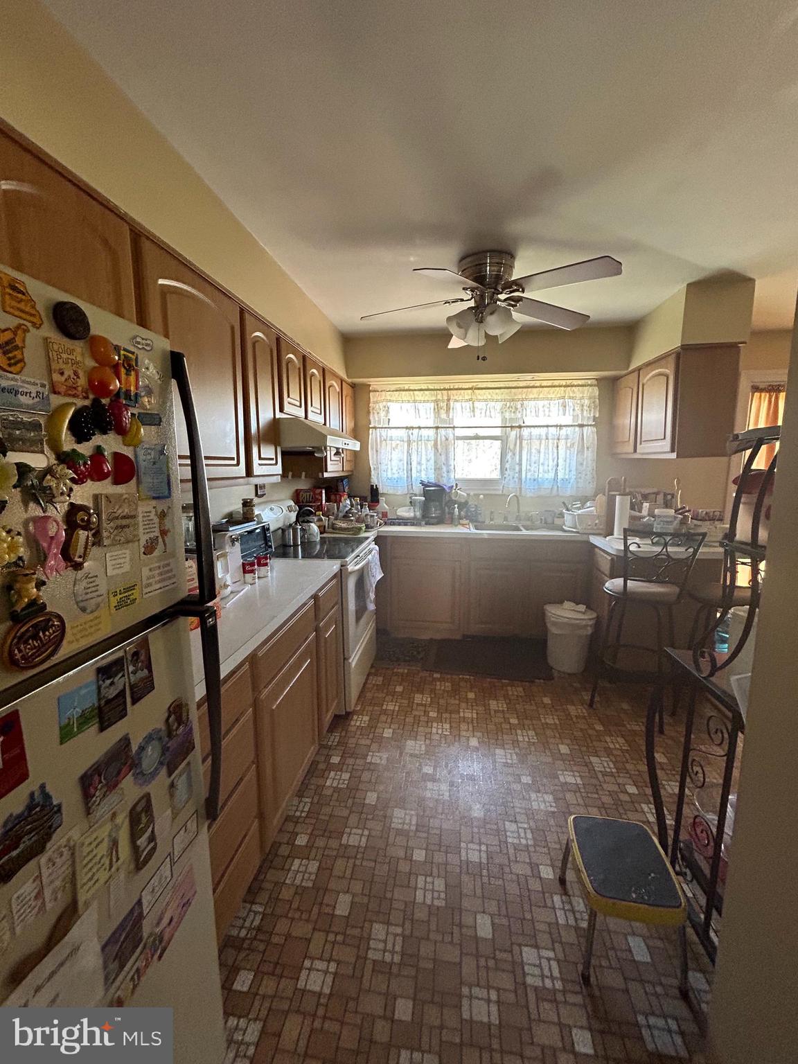 HILLSMERE ESTATES - Residential