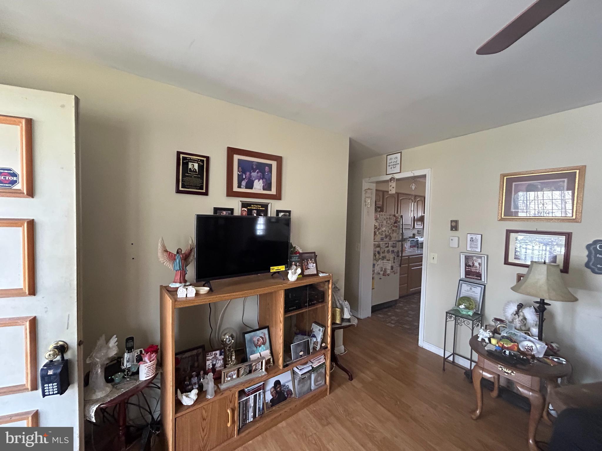 HILLSMERE ESTATES - Residential