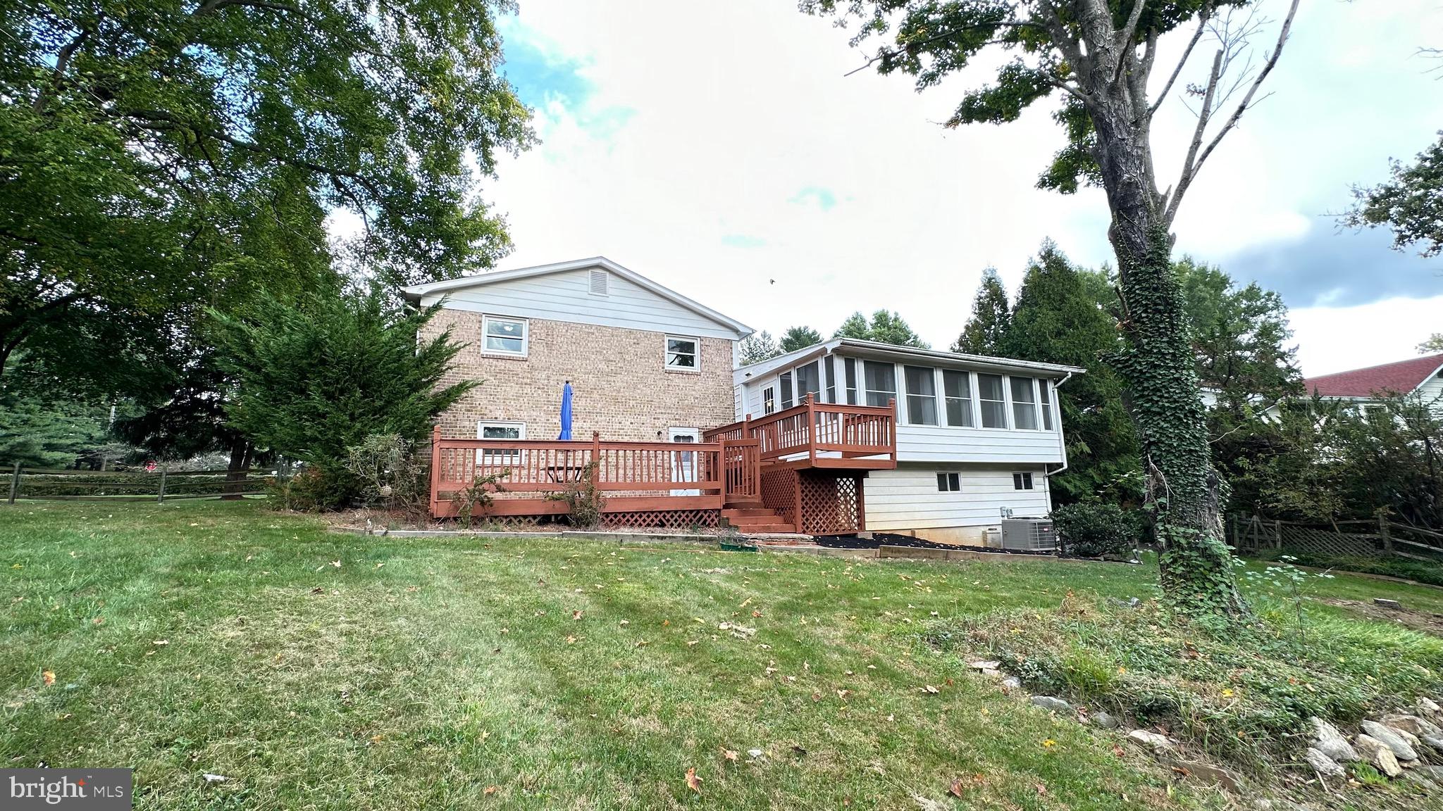 NORTH SPRINGBROOK - Residential