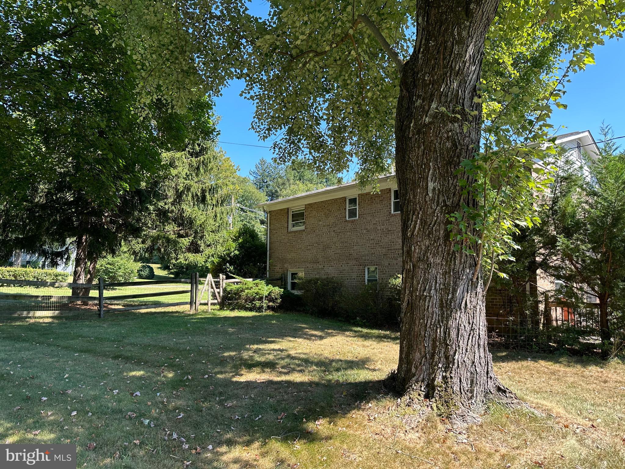 NORTH SPRINGBROOK - Residential